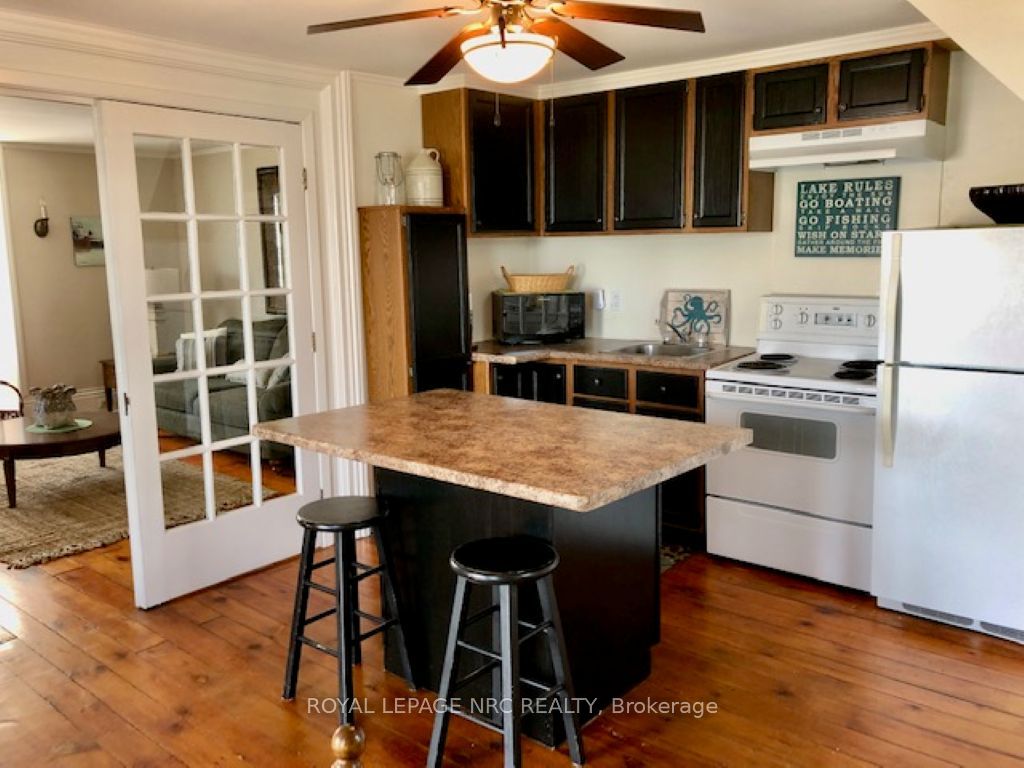 62 West Street Property Photo 5