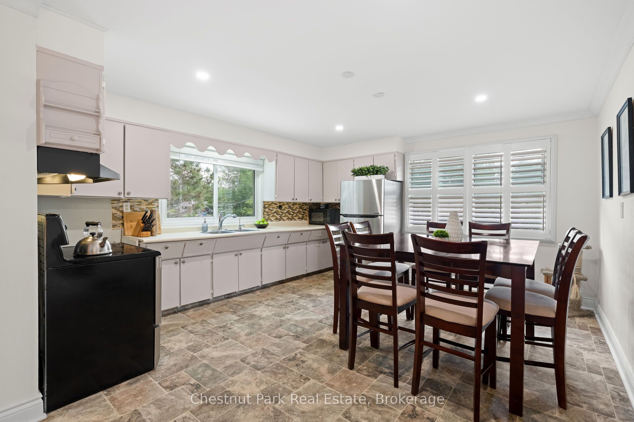 1734 Highway 518 E Highway Property Photo 8