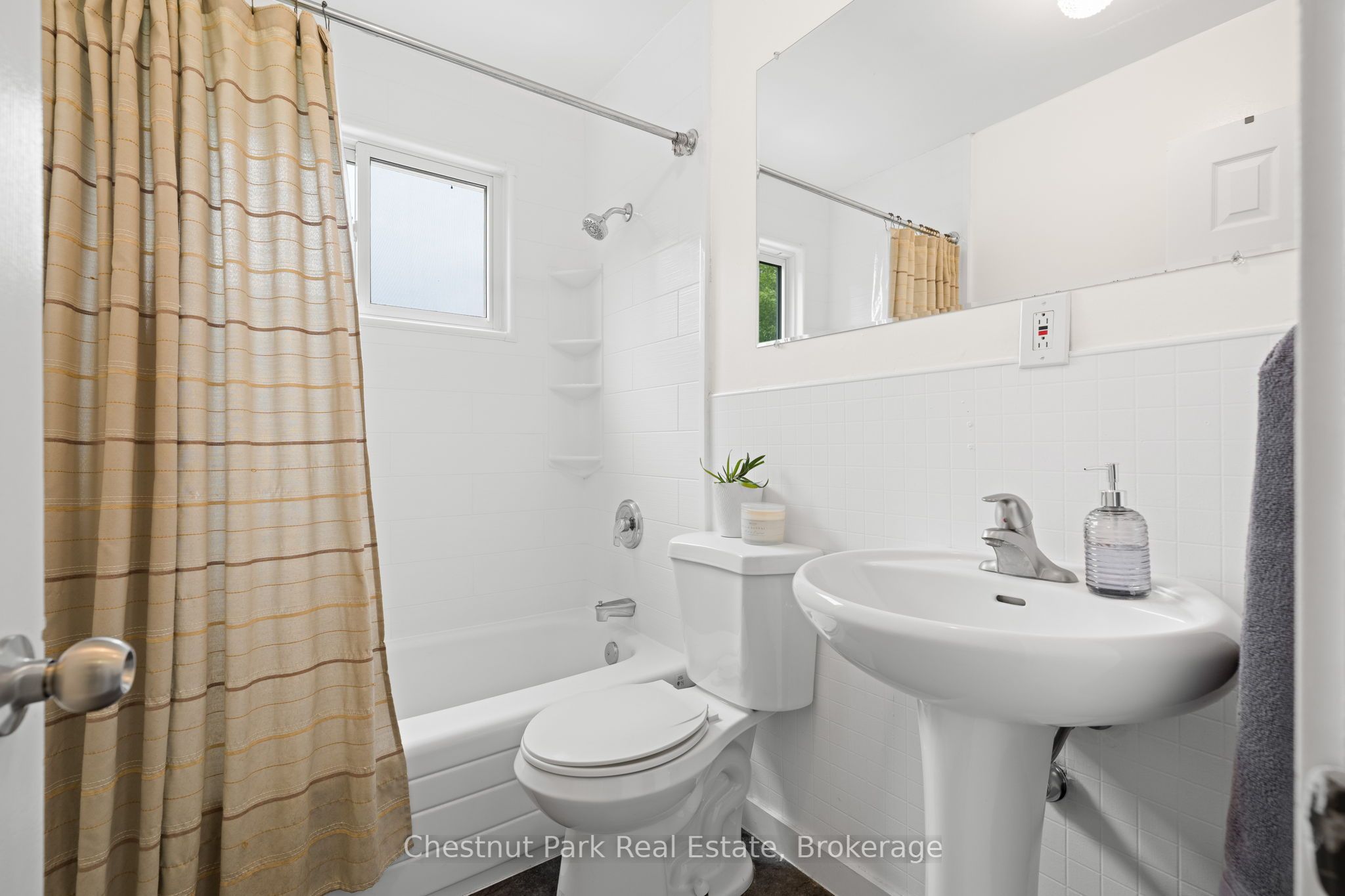 1734 Highway 518 E Highway Property Photo 15