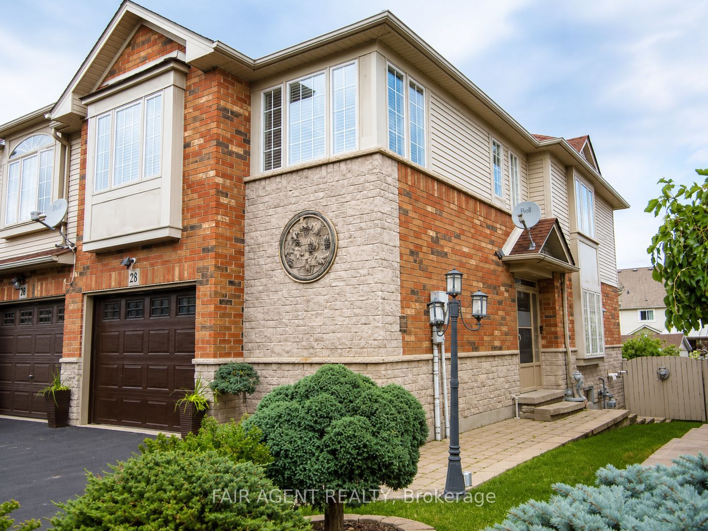 28 Elderberry Avenue Property Photo 2