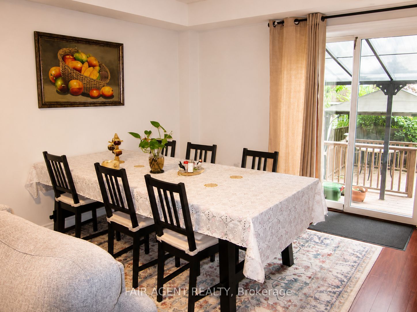 28 Elderberry Avenue Property Photo 9