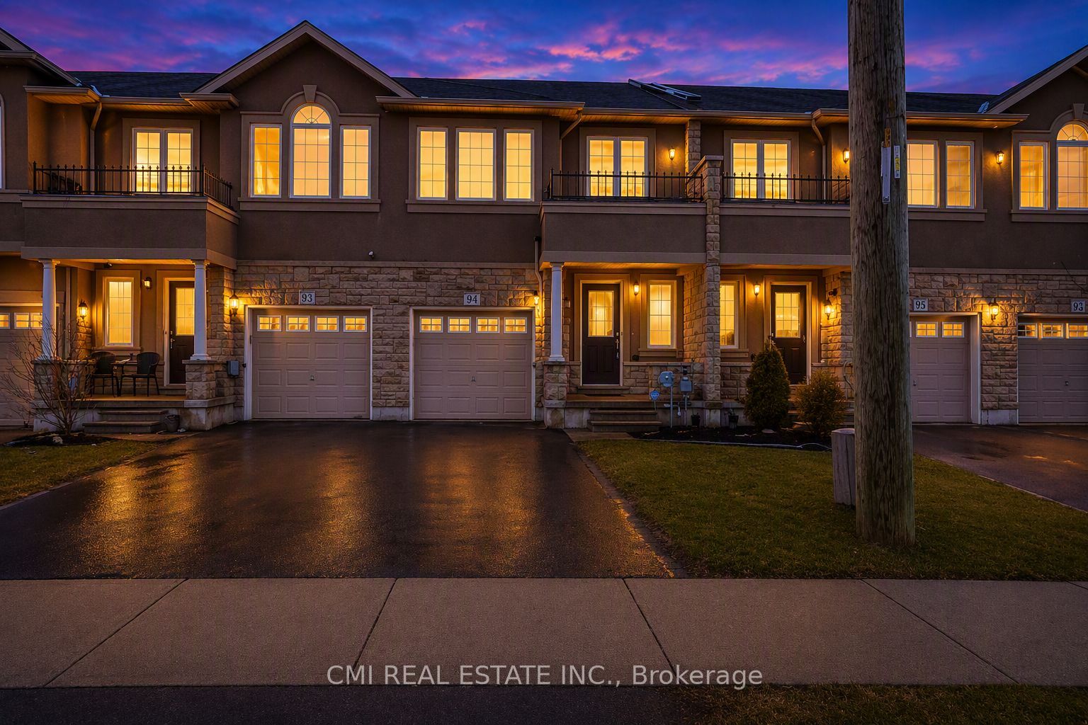 93 Penny Lane Property Photo 1