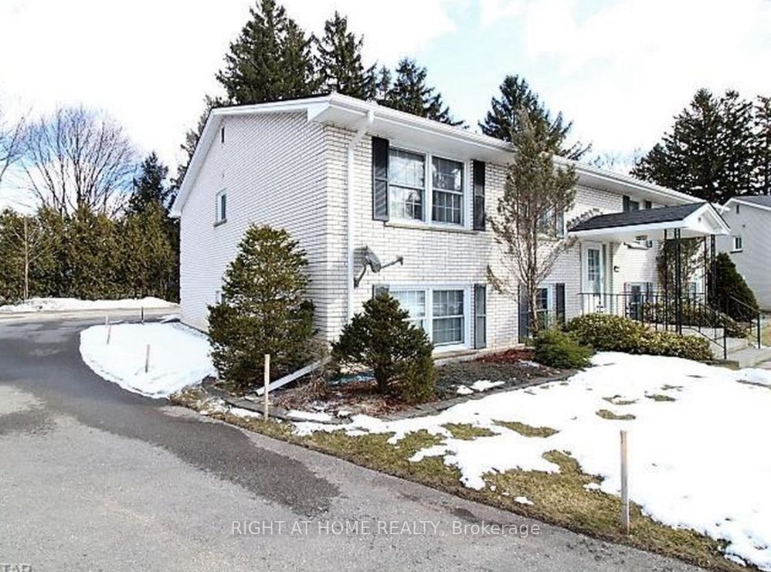19 Johnson Place 1 Property Photo 2