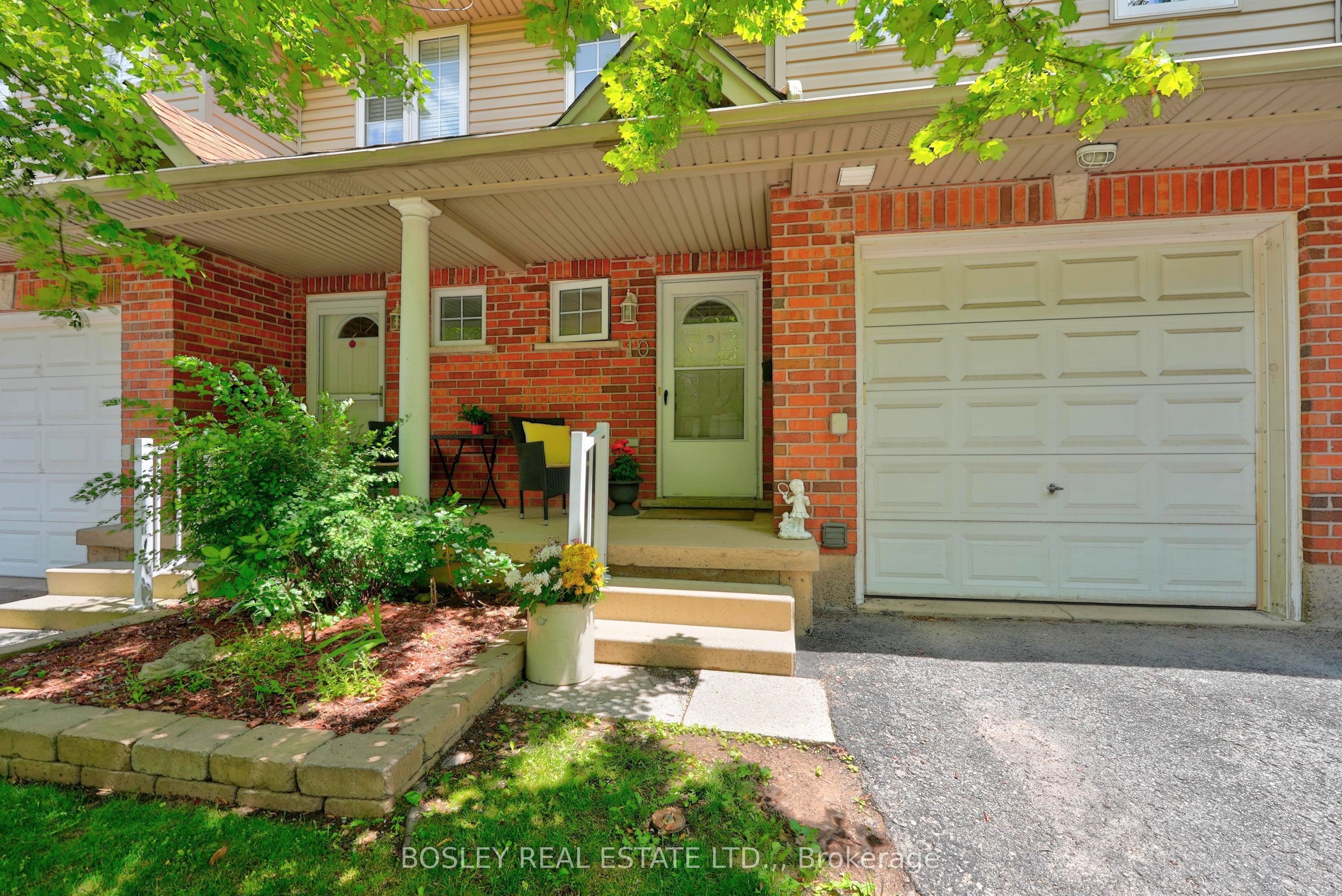 6263 Valley Way 10 Property Photo 4