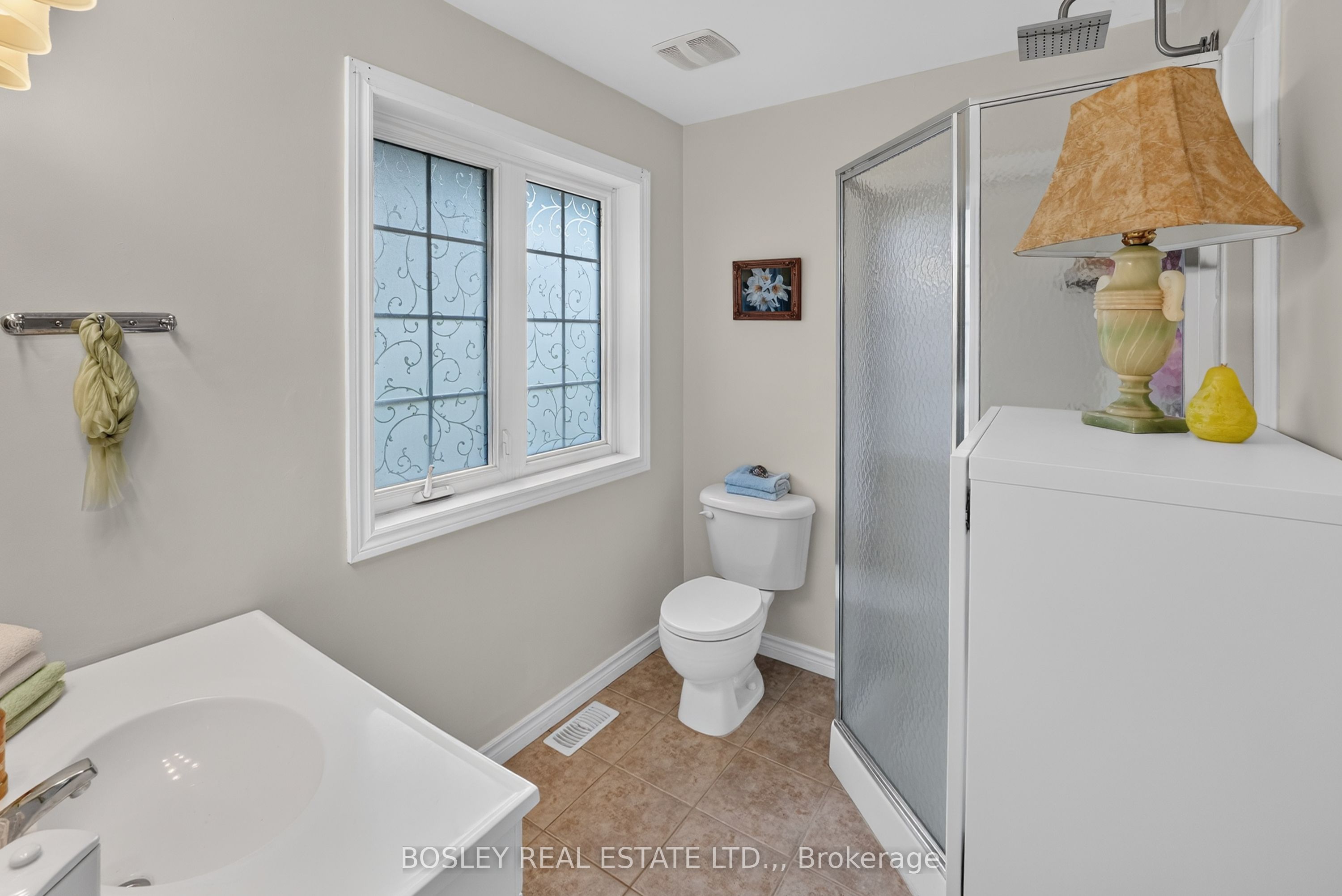 6263 Valley Way 10 Property Photo 20