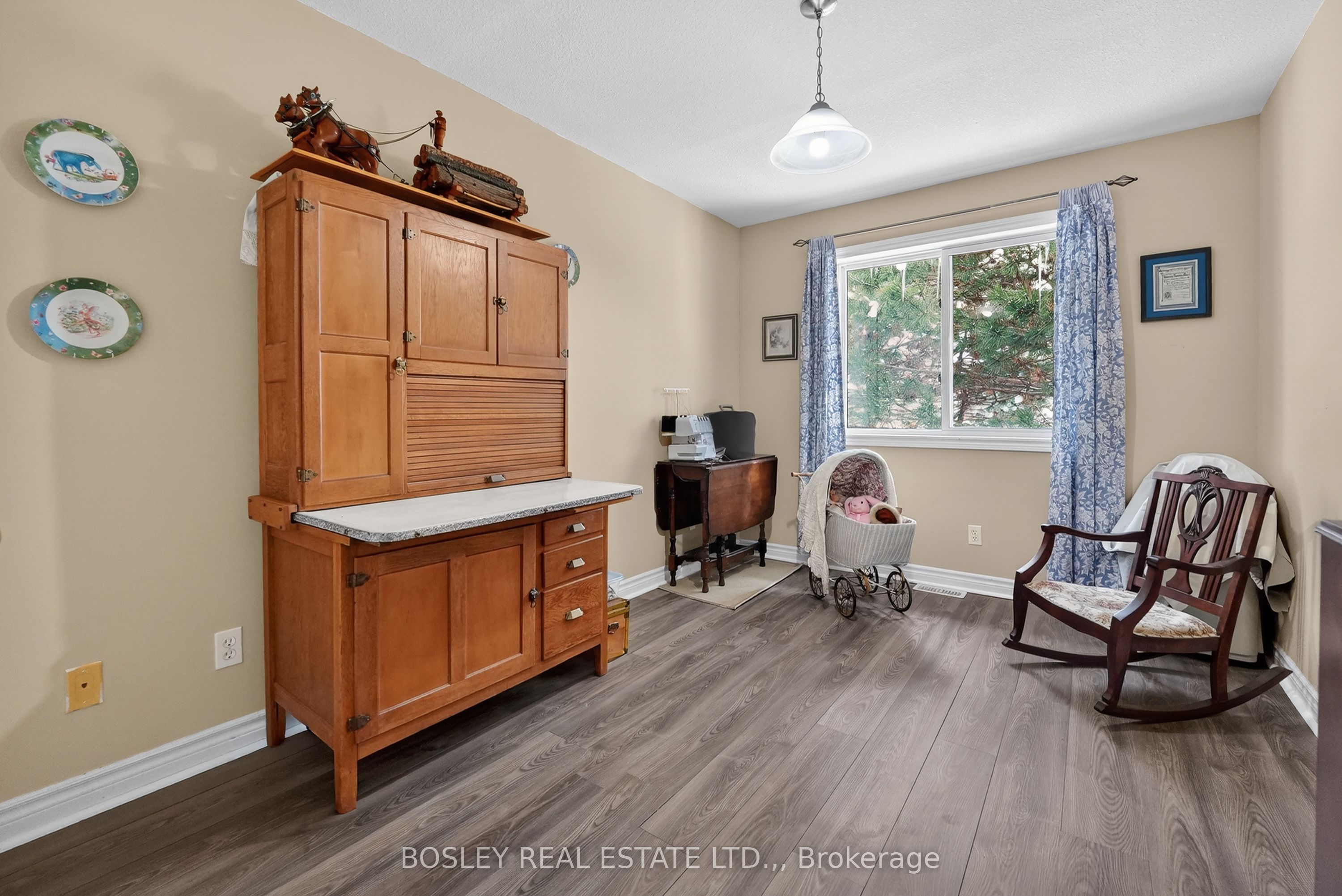 6263 Valley Way 10 Property Photo 26