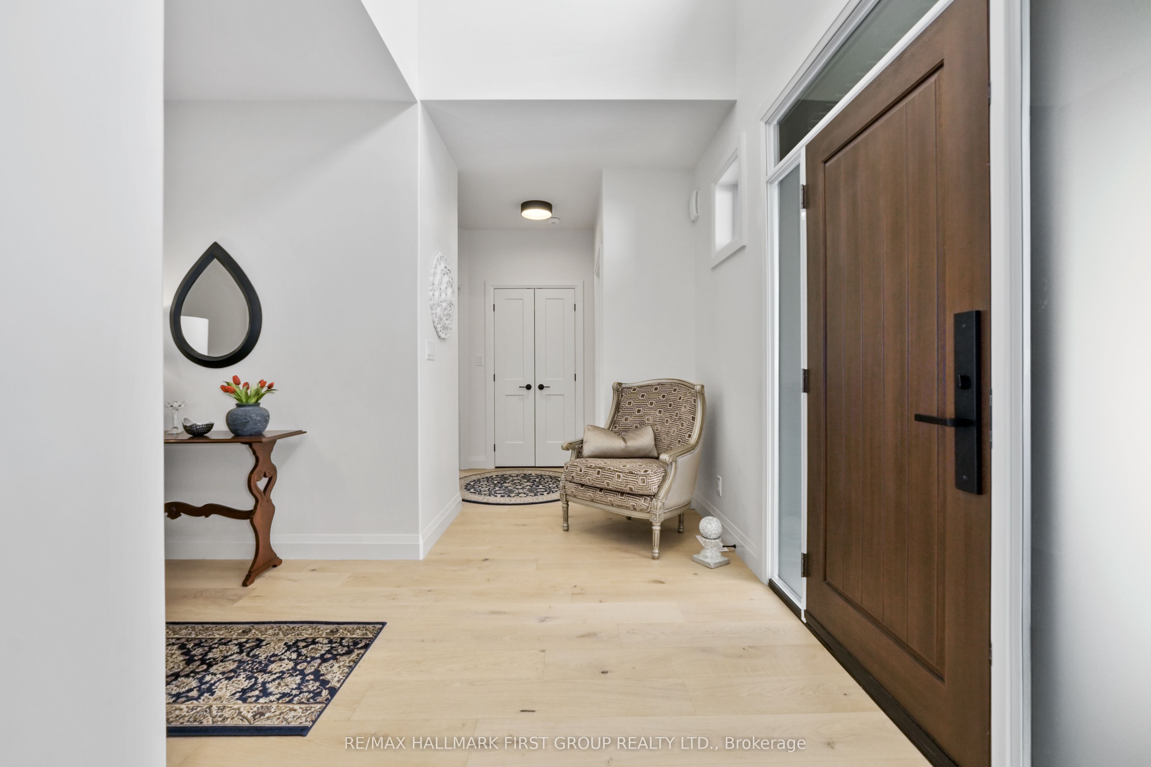 137 Ridgeline Drive Property Photo 8