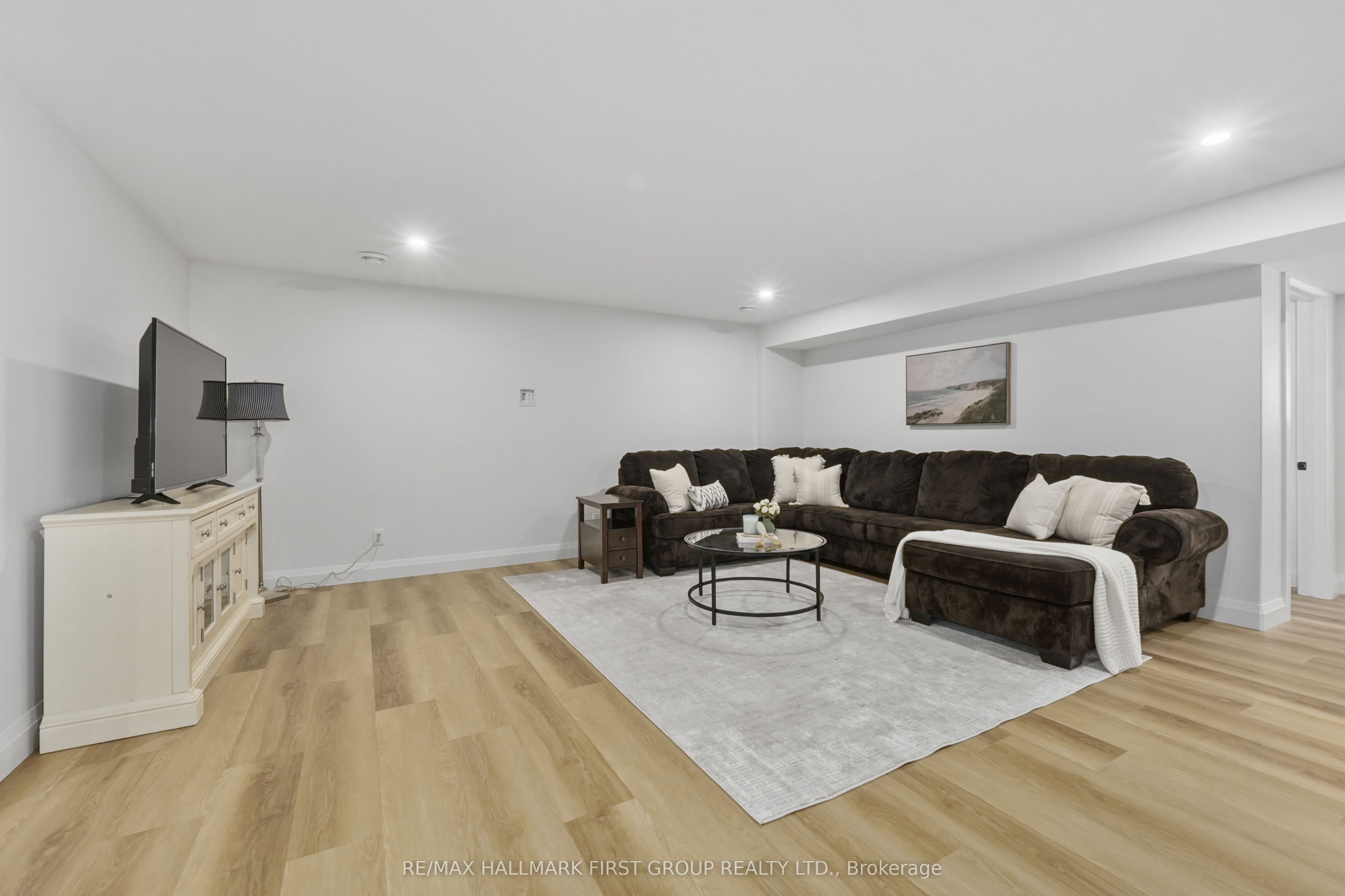 137 Ridgeline Drive Property Photo 34