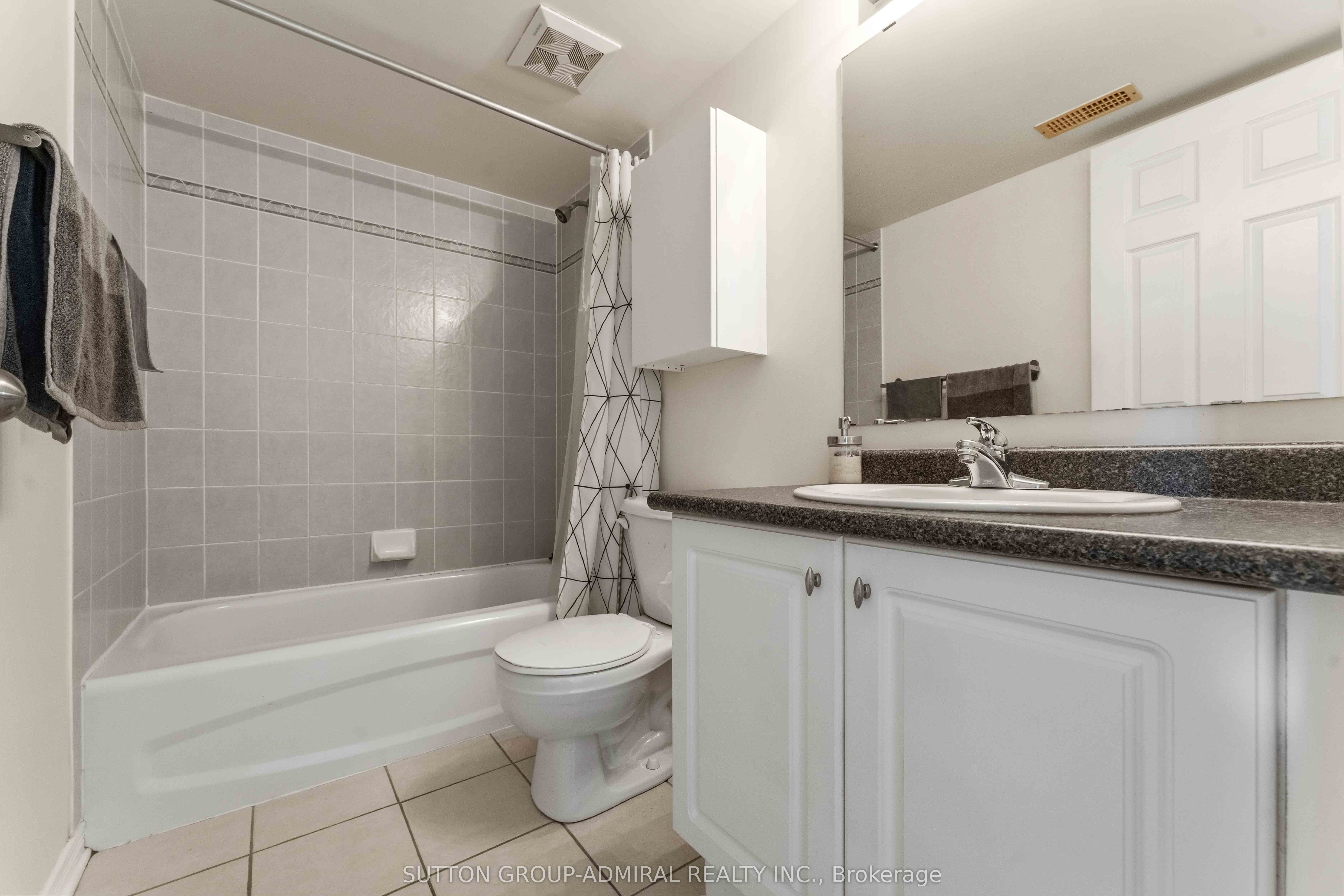130 Rochester Street 9 Property Photo 24