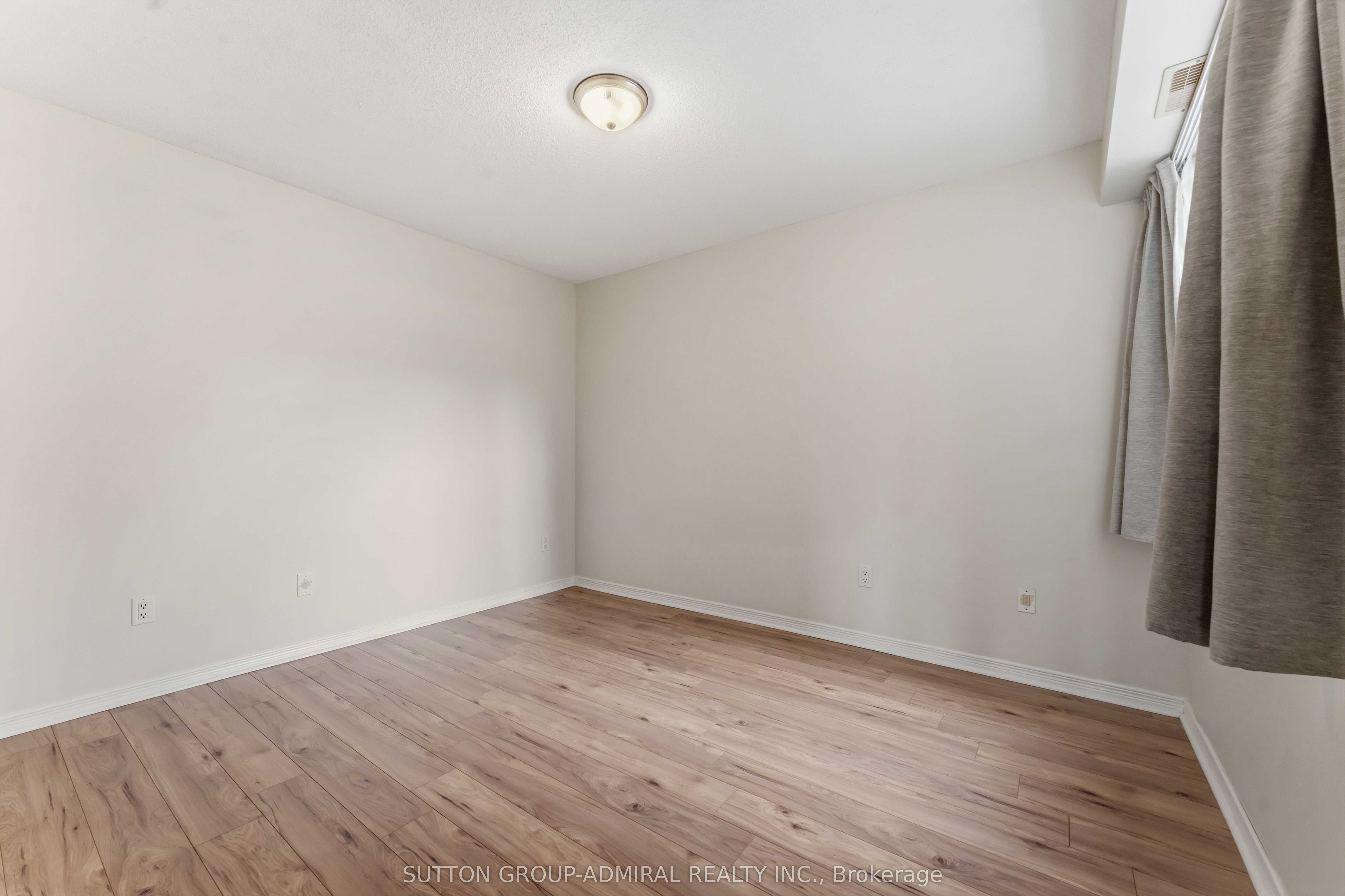 130 Rochester Street 9 Property Photo 25