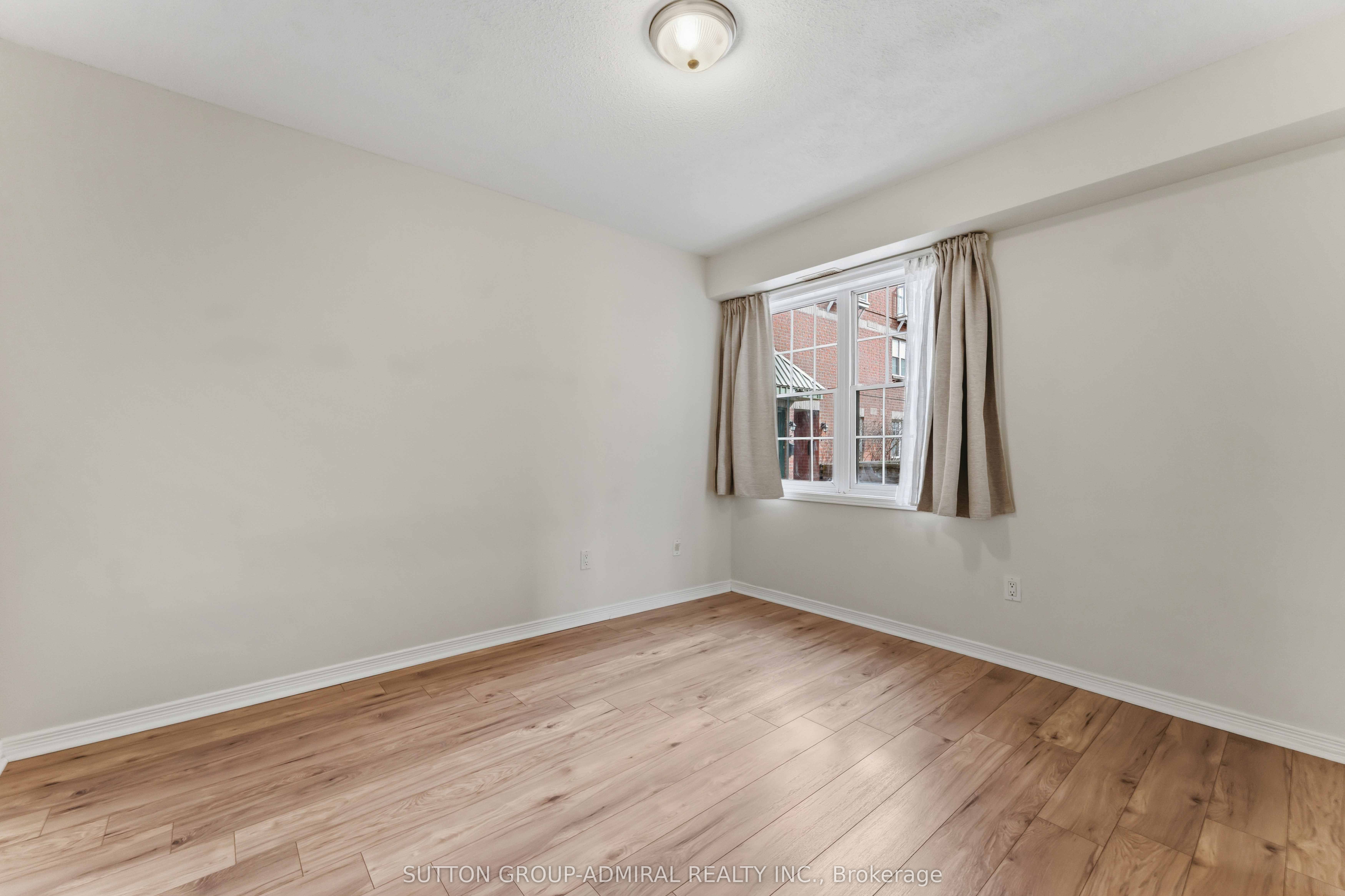 130 Rochester Street 9 Property Photo 28