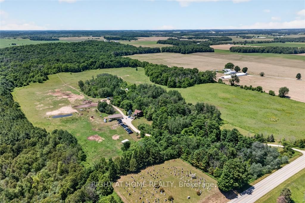 41073 Londesboro Road Property Photo 1