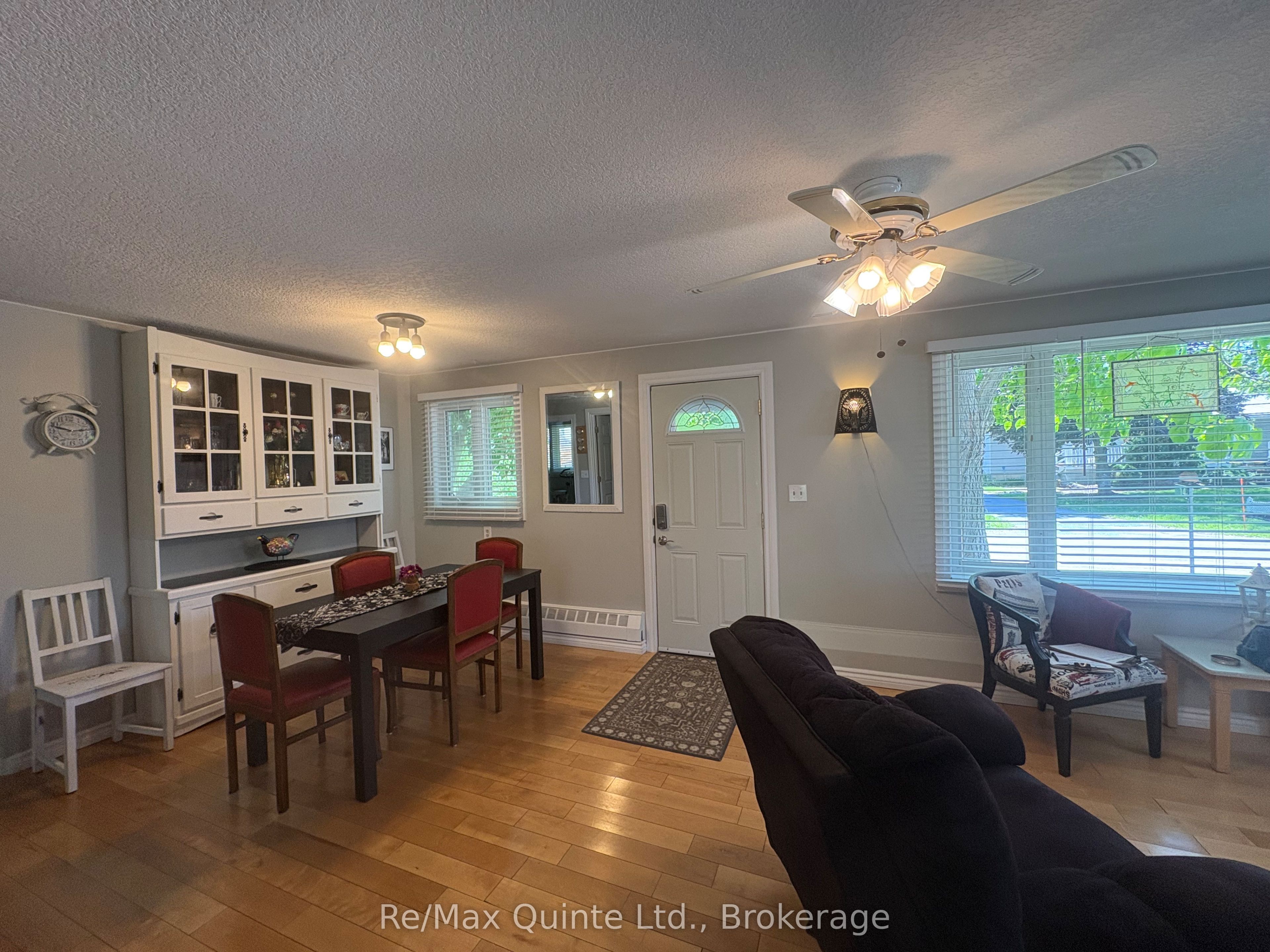 14 Bay Avenue Property Photo 8