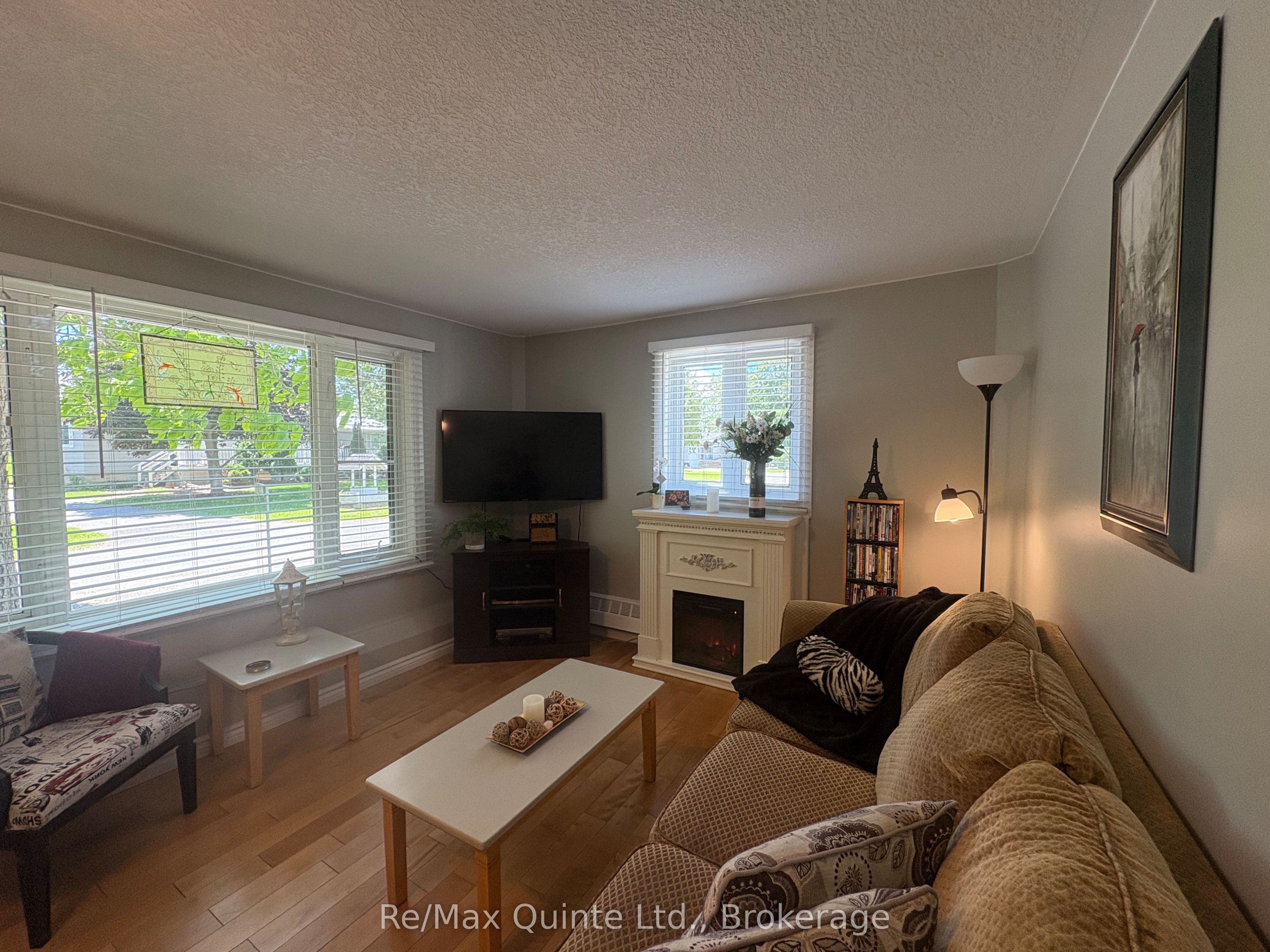 14 Bay Avenue Property Photo 12