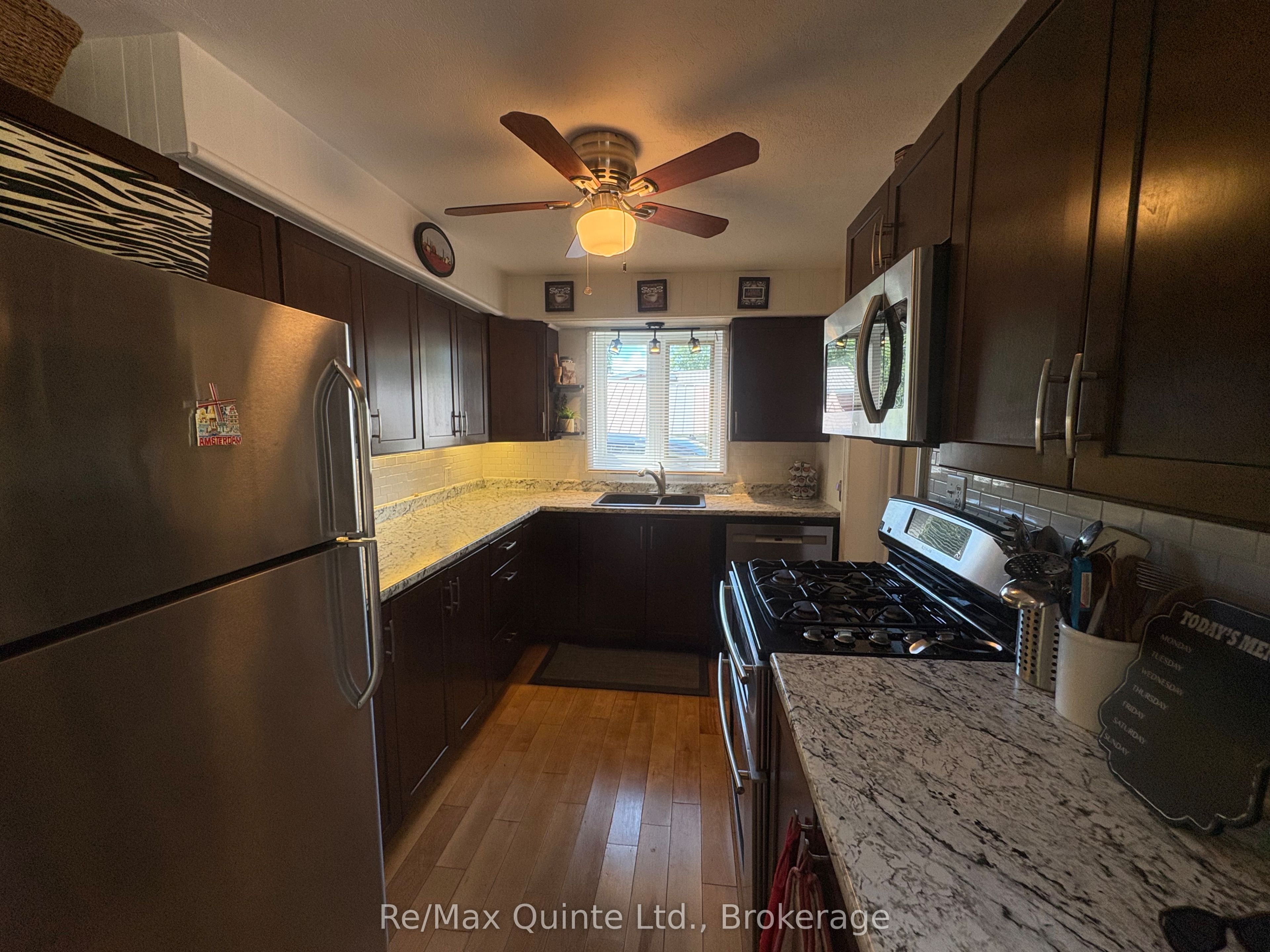 14 Bay Avenue Property Photo 16