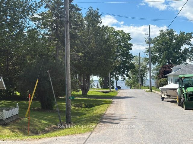 14 Bay Avenue Property Photo 33
