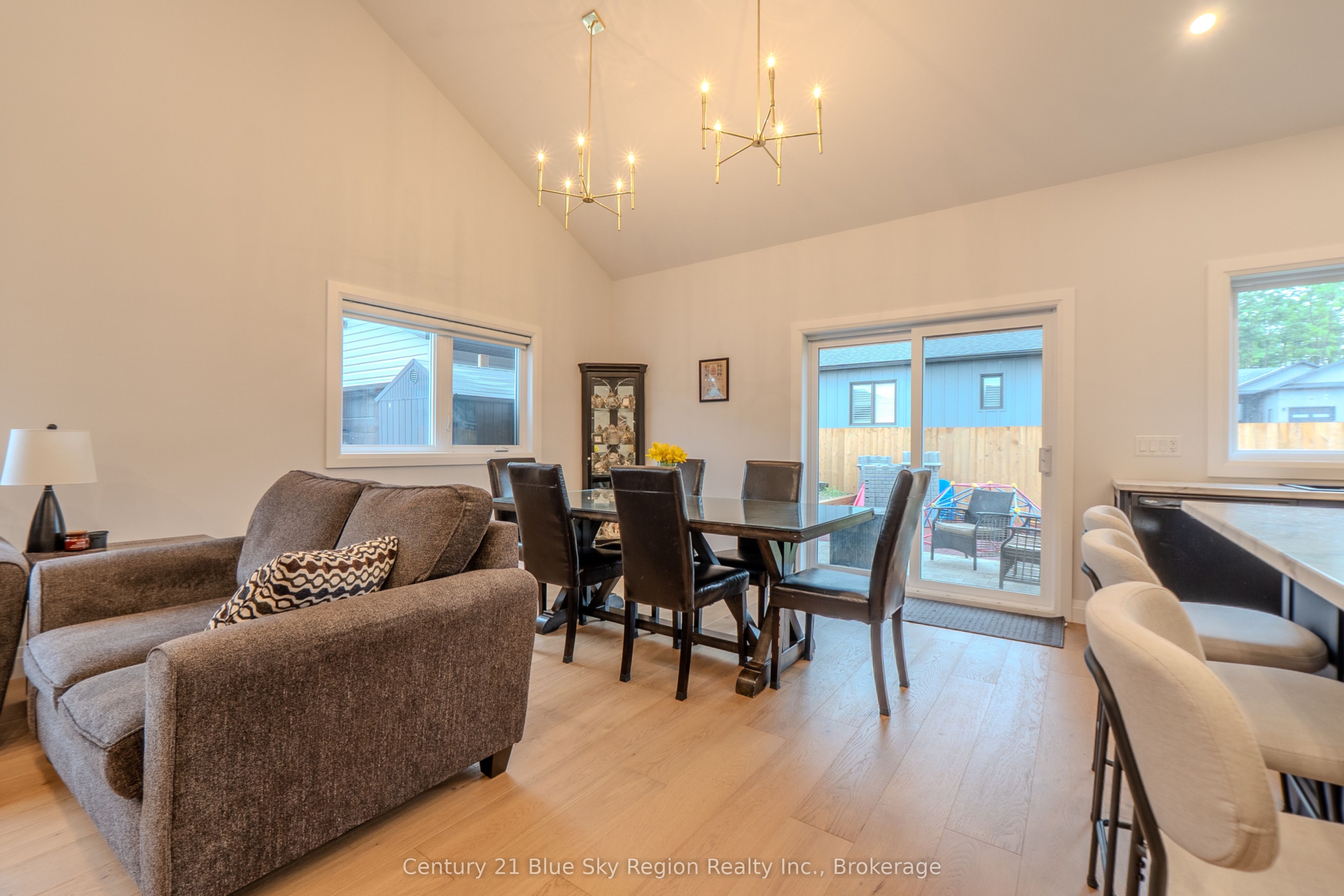 178 Carmichael Drive Property Photo 11