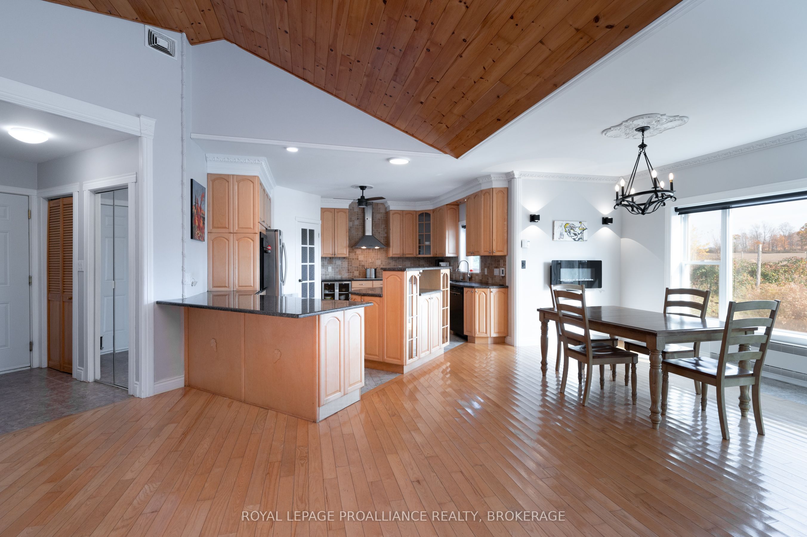 10 North Shore Road Property Photo 6