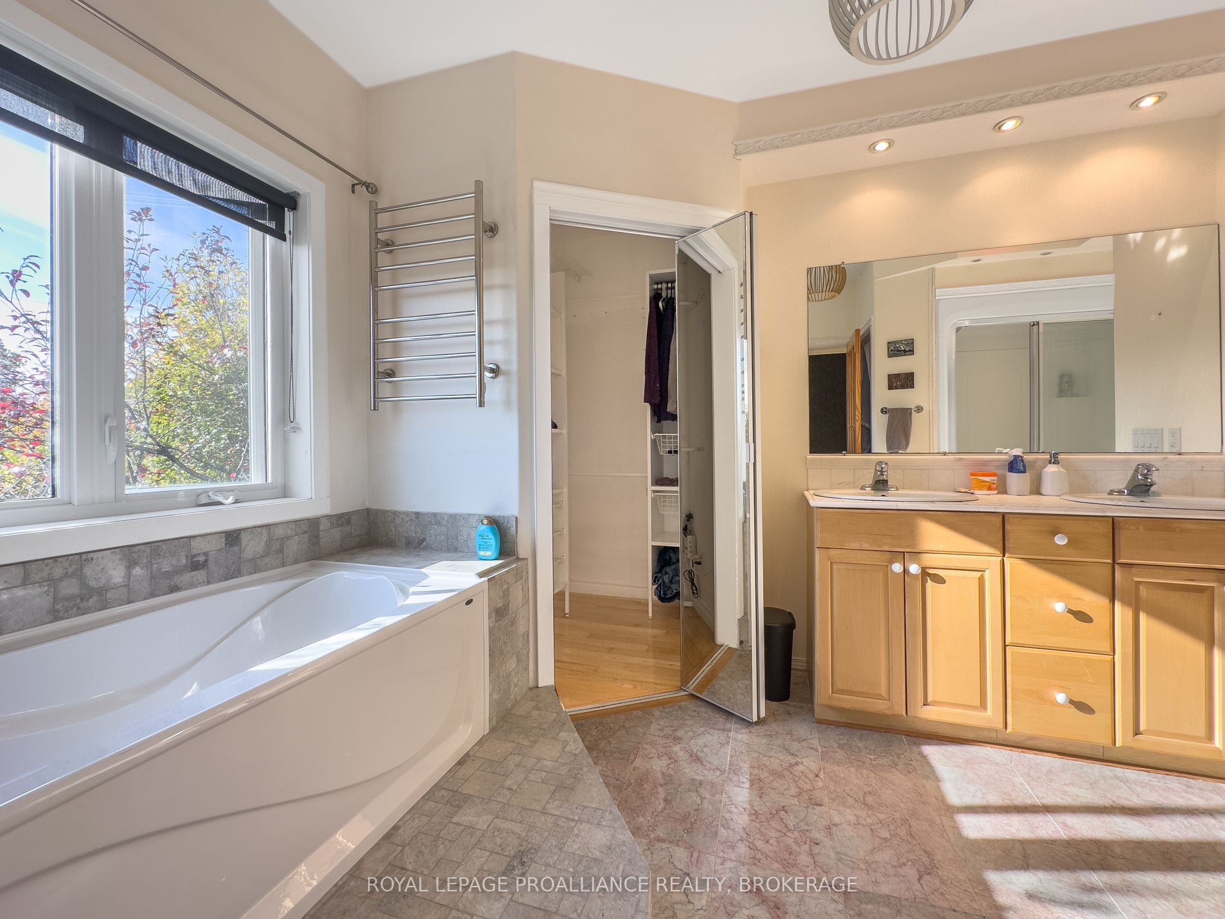 10 North Shore Road Property Photo 19