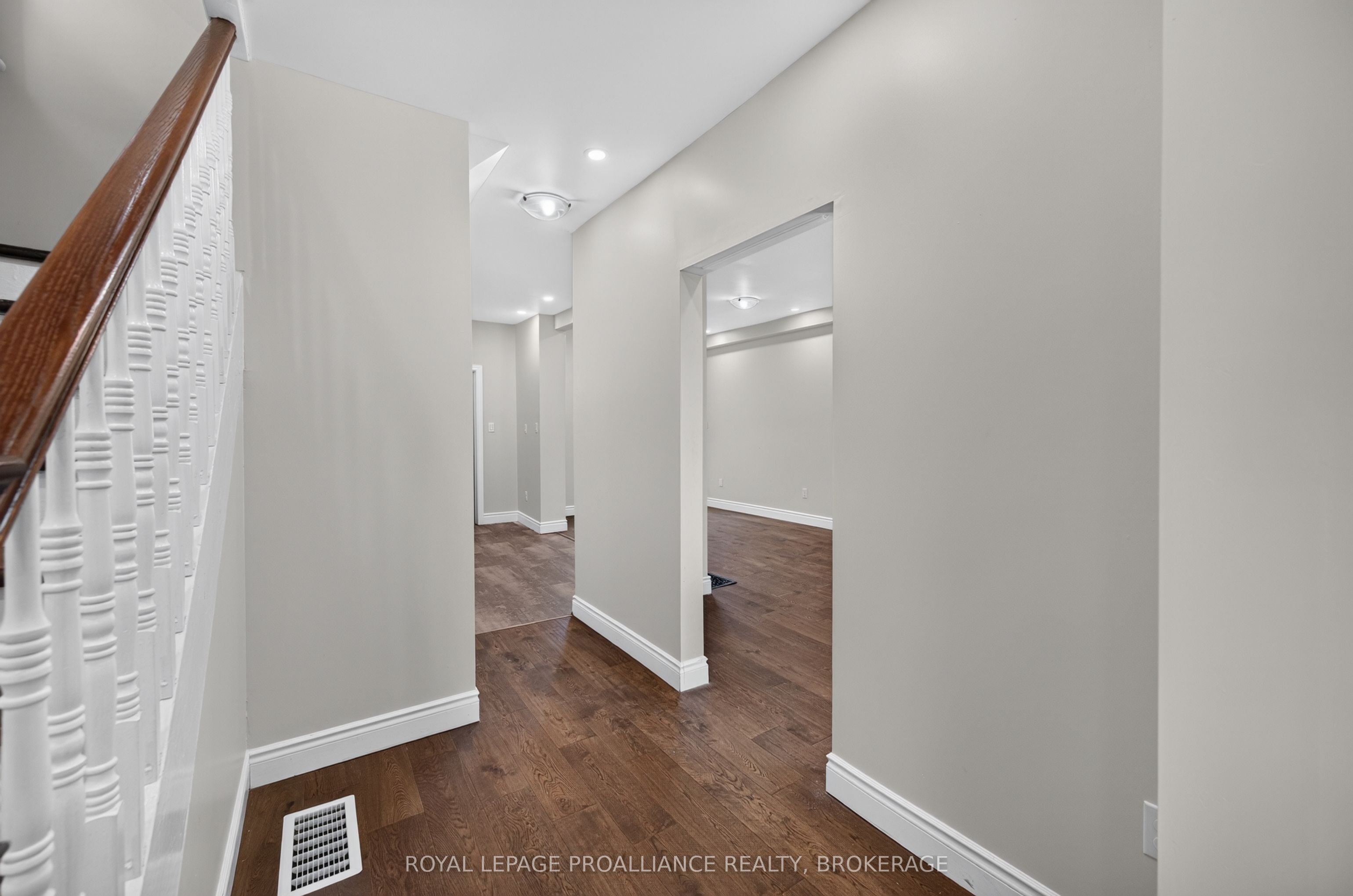 69 John Street Property Photo 3
