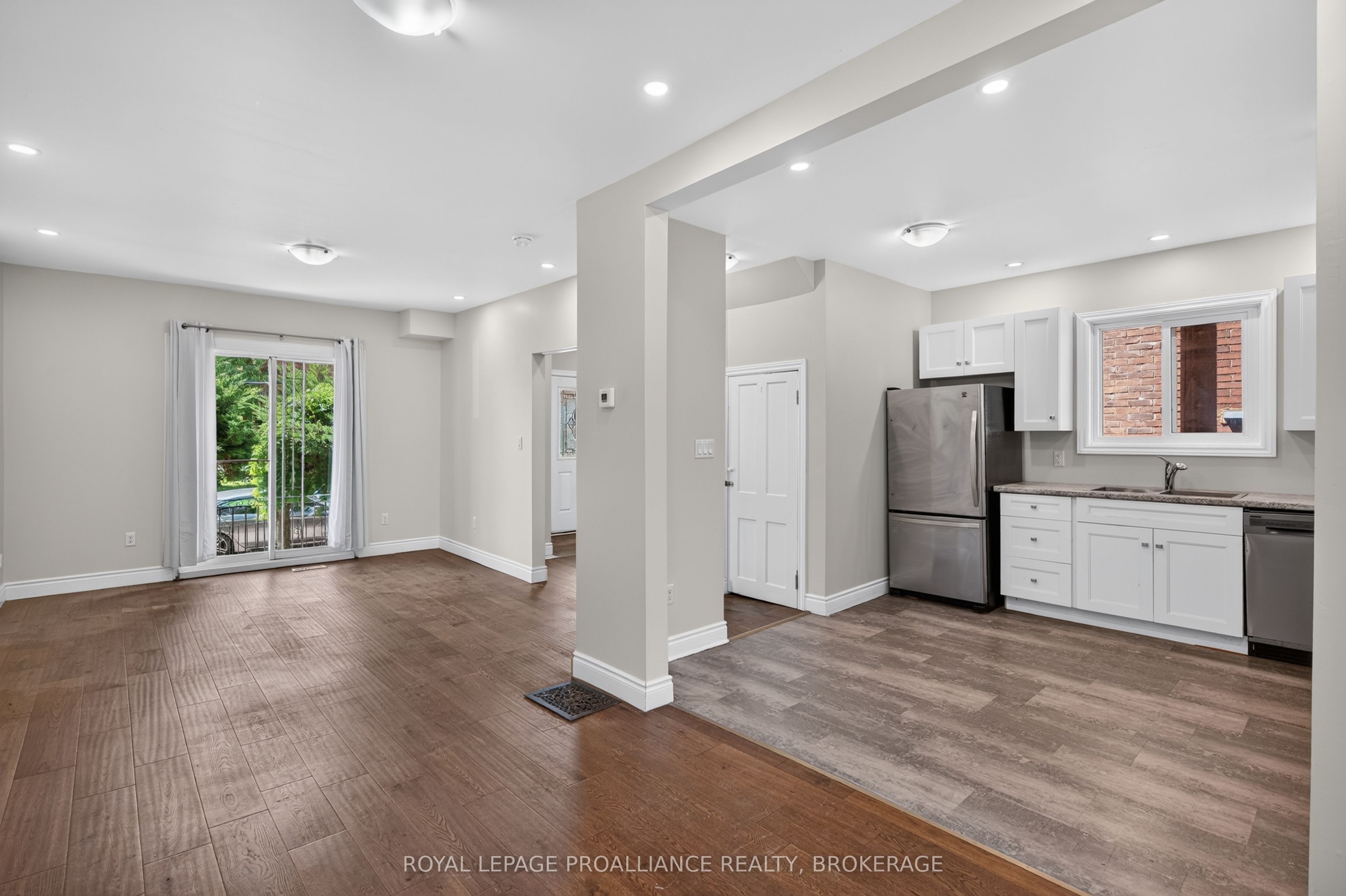 69 John Street Property Photo 9