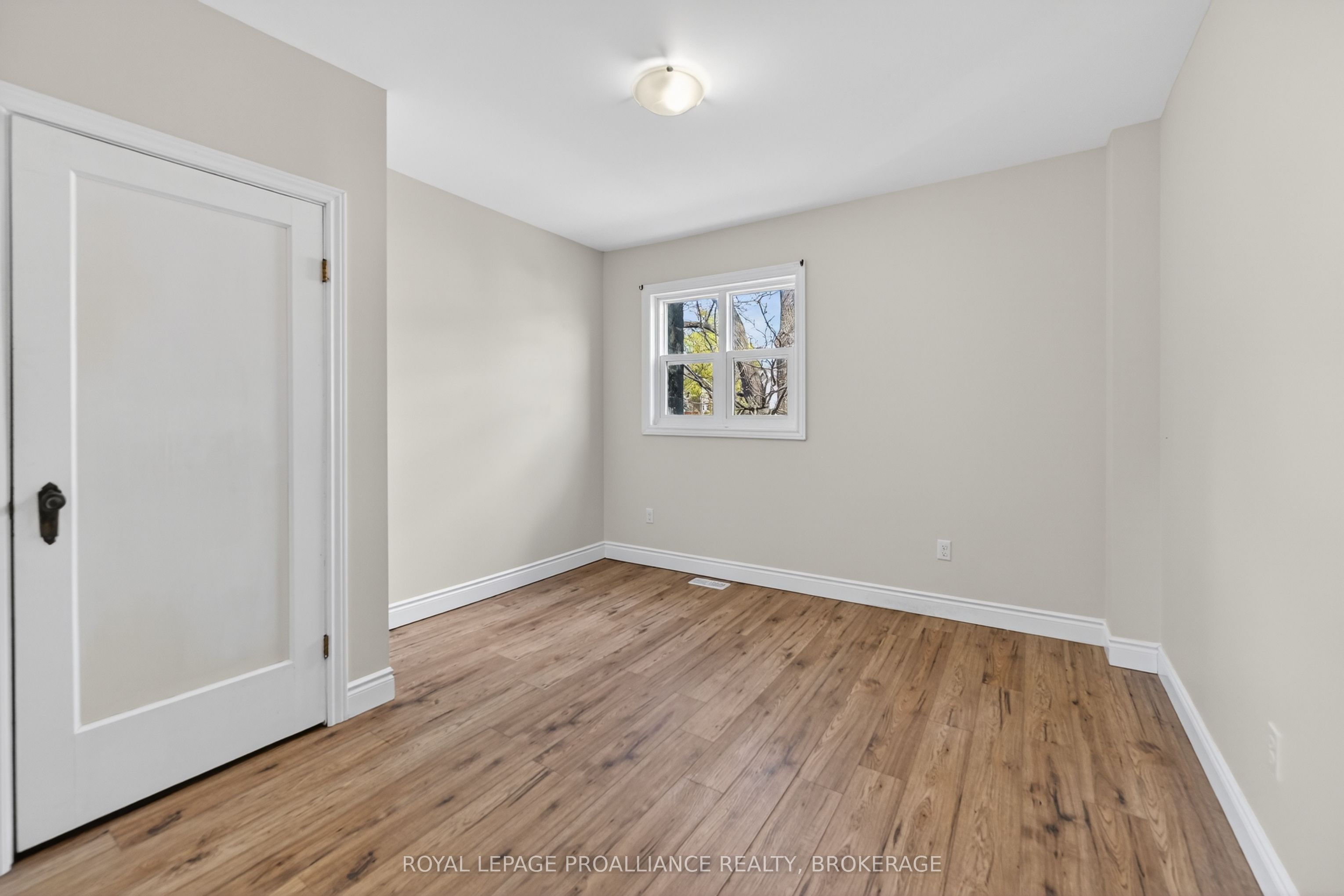 69 John Street Property Photo 13