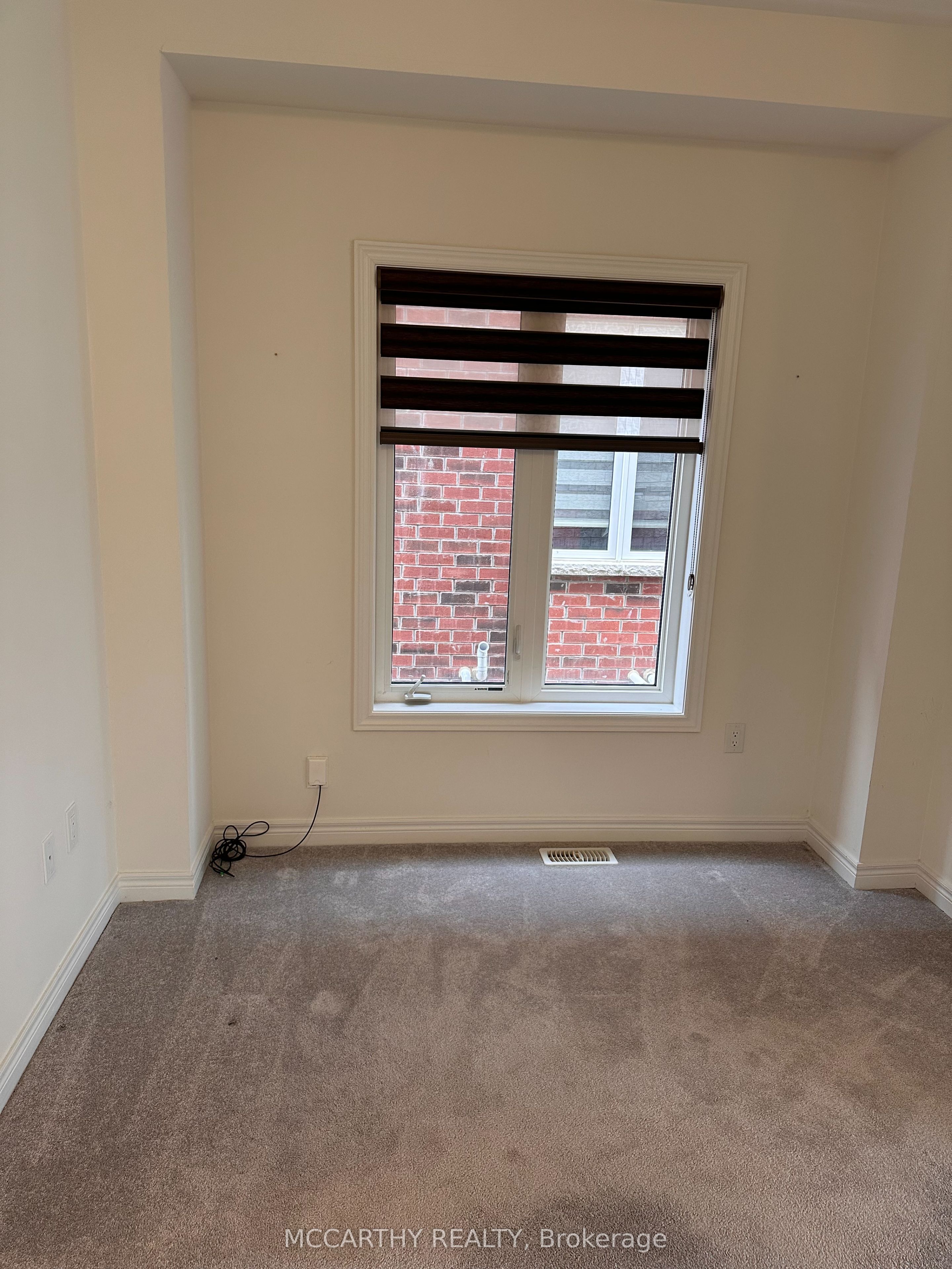 160 Clark Street Property Photo 7