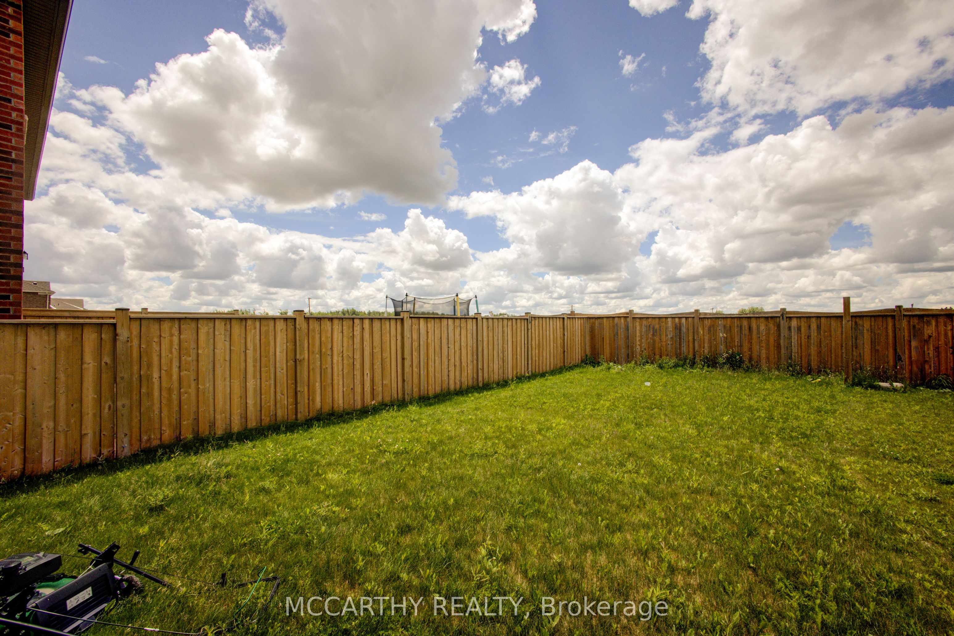 160 Clark Street Property Photo 38