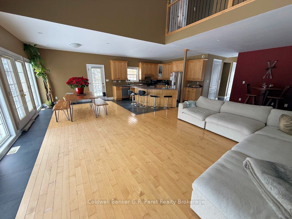 141 24 Highway E Property Photo 17