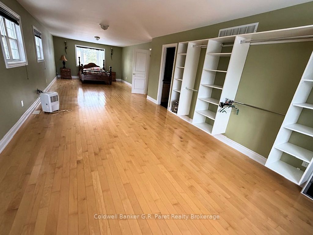 141 24 Highway E Property Photo 32