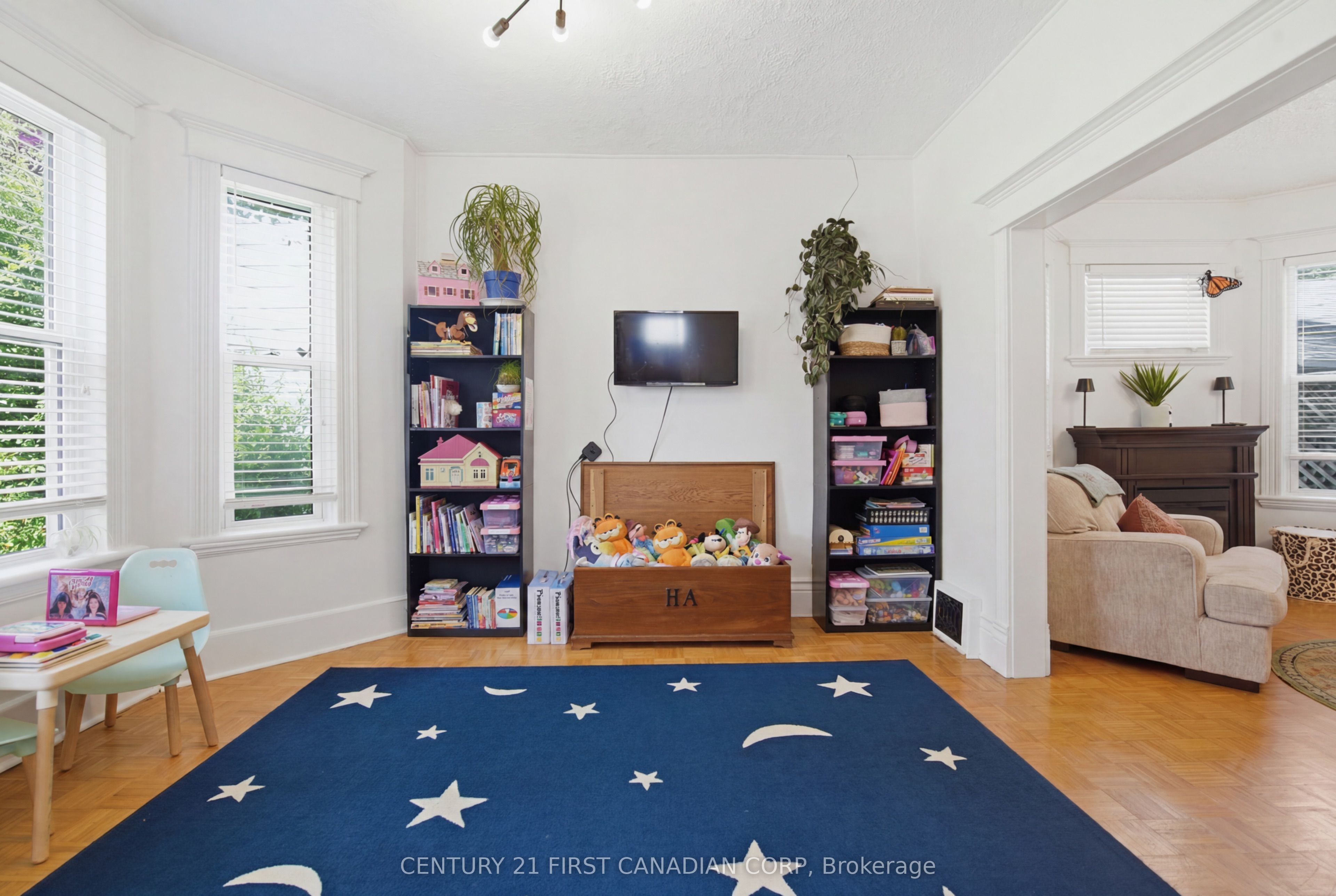 56 Euclid Avenue Property Photo 9