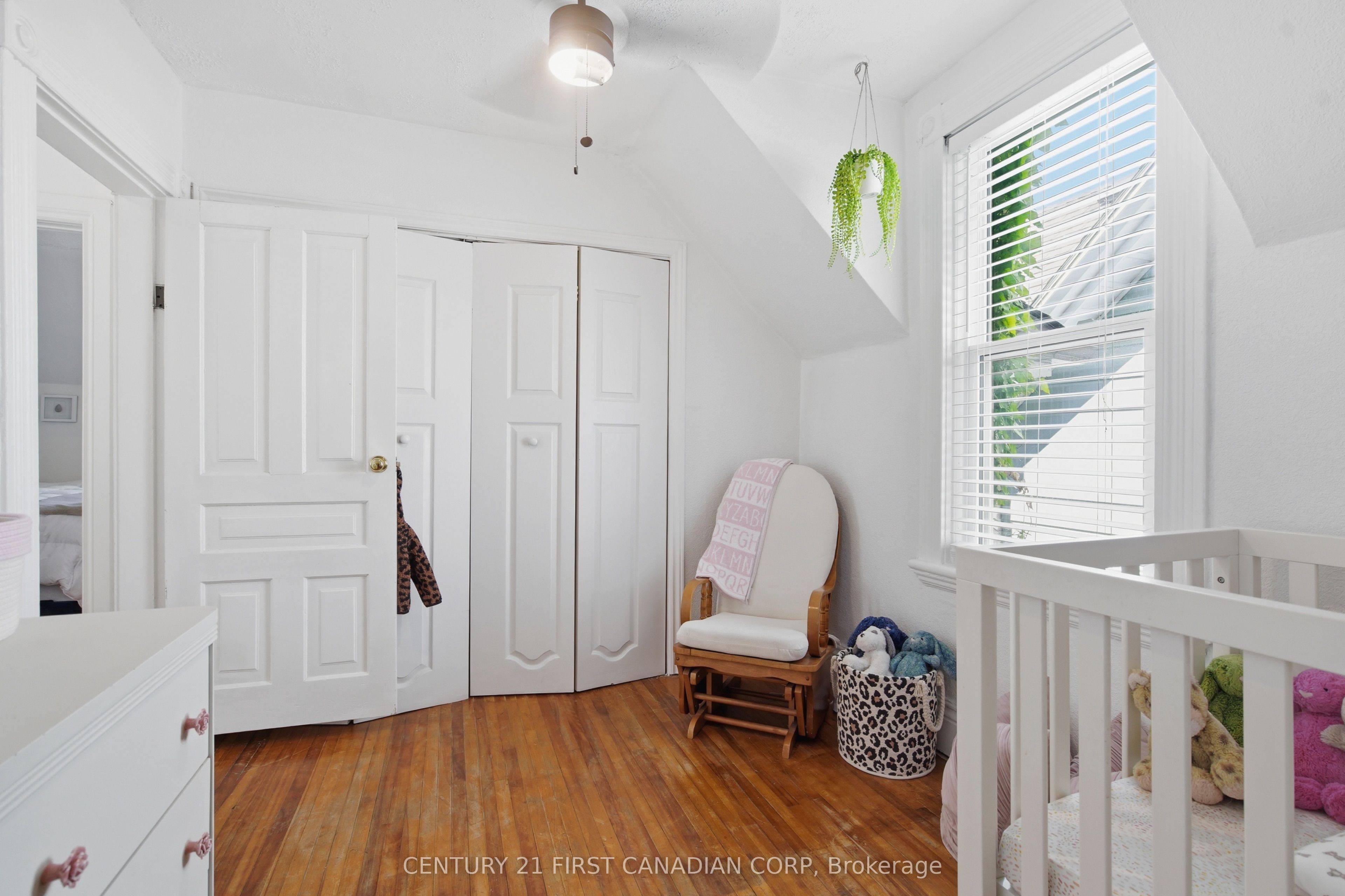 56 Euclid Avenue Property Photo 25