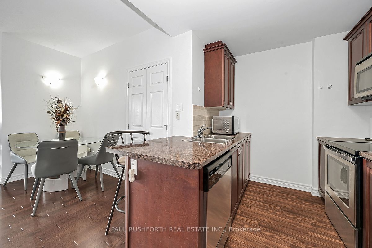 137 Harthill Way N L Property Photo 10