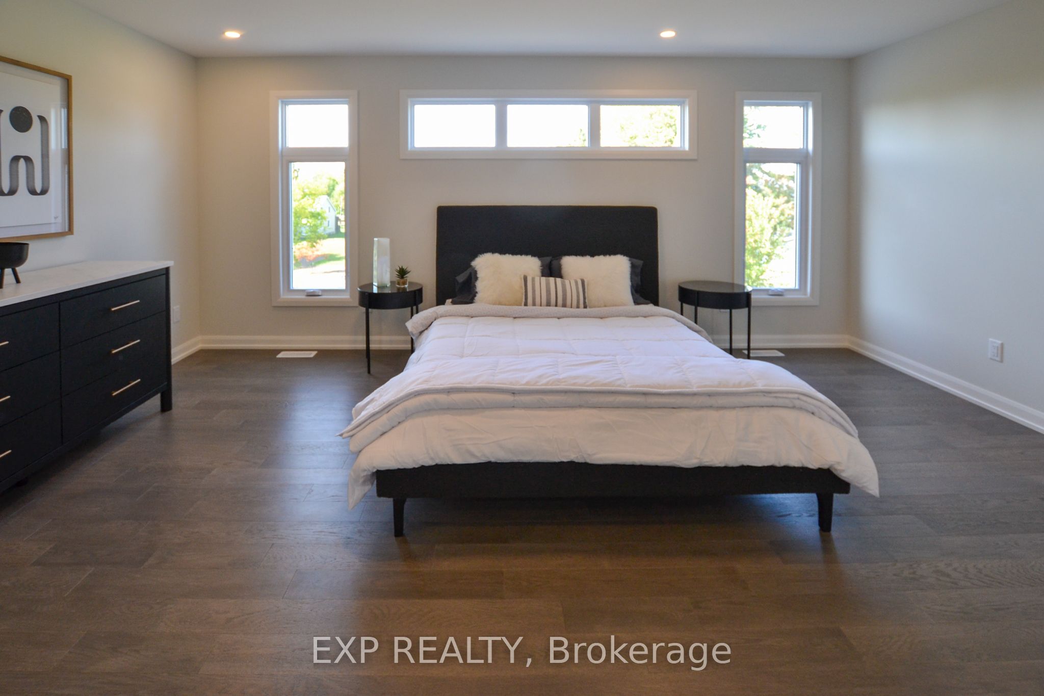 623 Montessor Crescent Property Photo 14