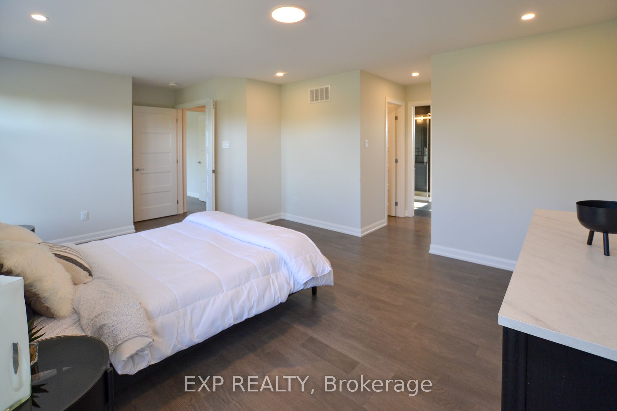 623 Montessor Crescent Property Photo 15
