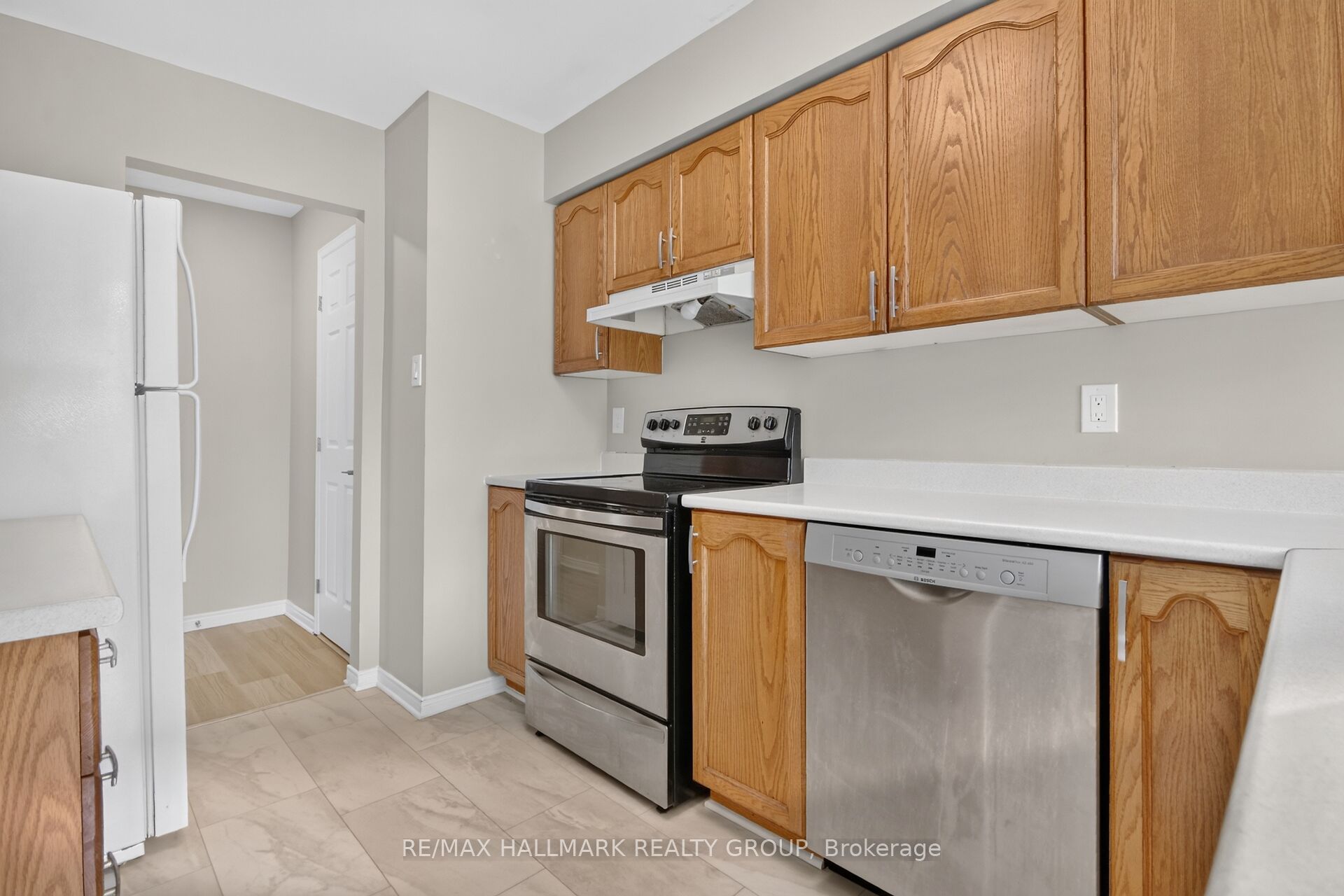 66 Woodgate Way Property Photo 13