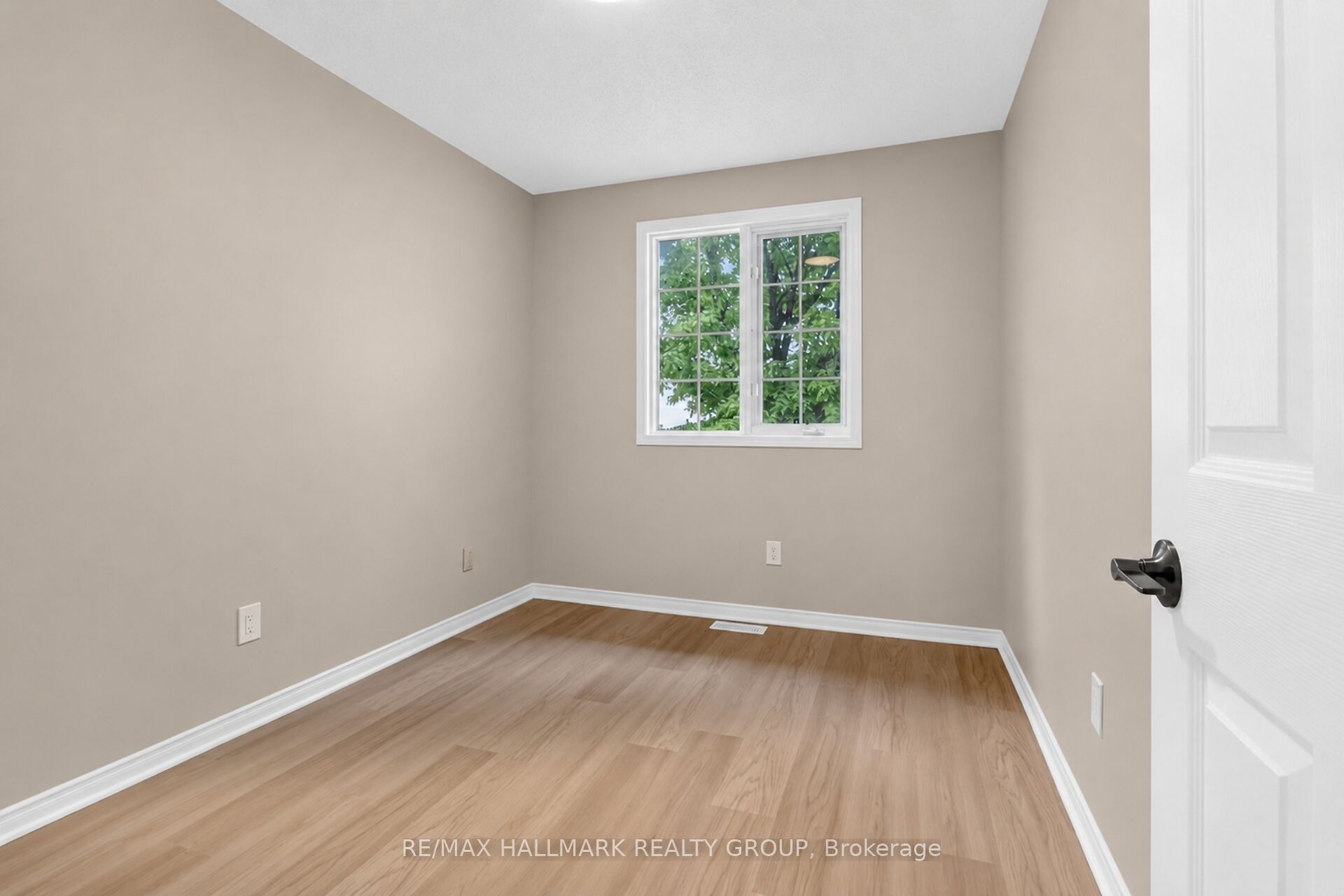 66 Woodgate Way Property Photo 29