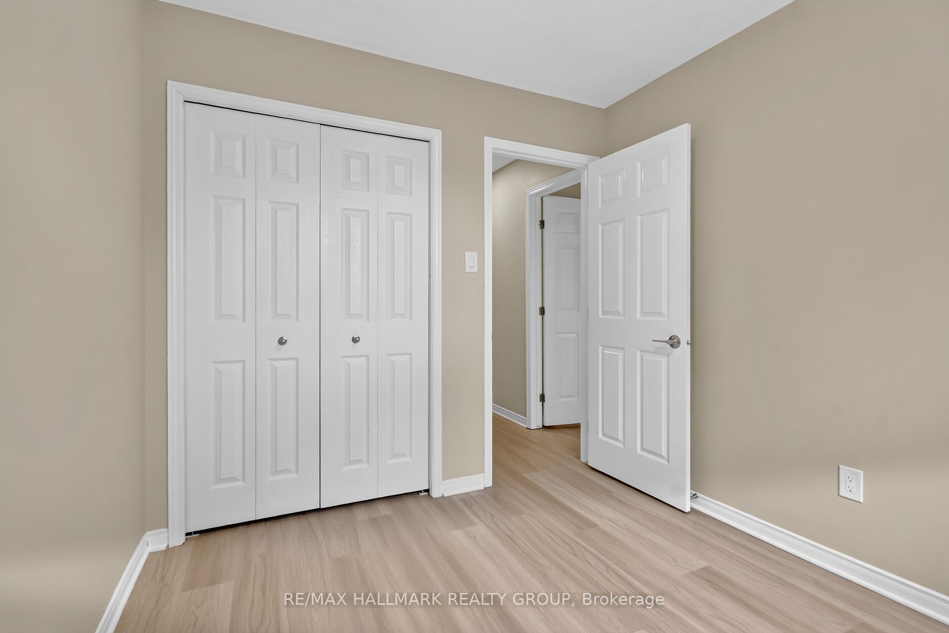 66 Woodgate Way Property Photo 34