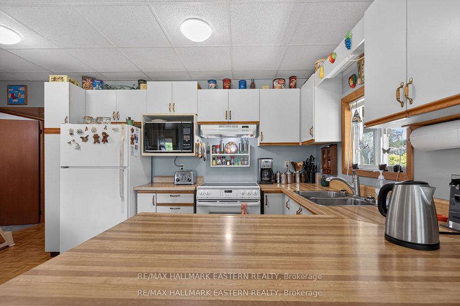 267 Centre Line Property Photo 17