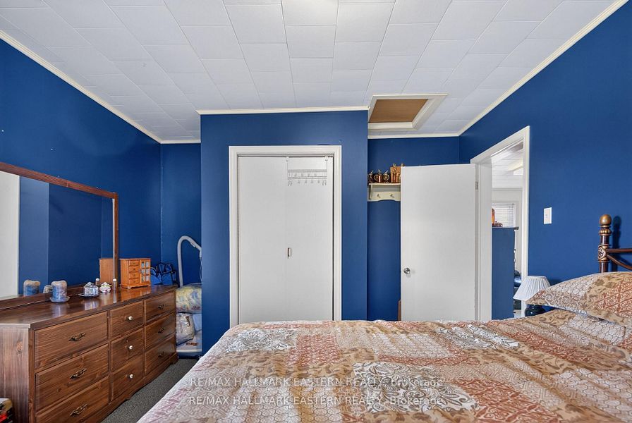 267 Centre Line Property Photo 27