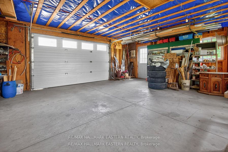 267 Centre Line Property Photo 48