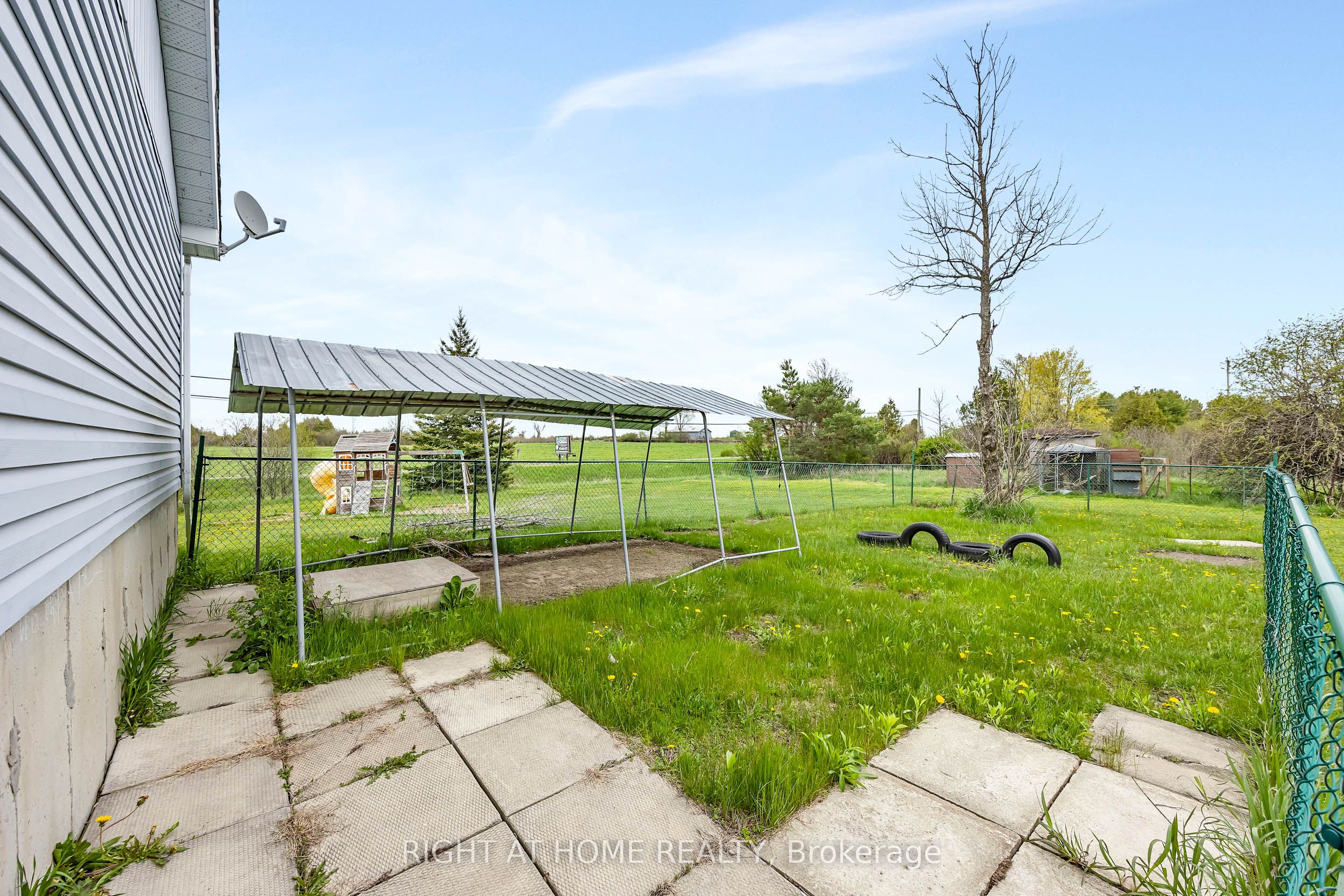 637 Townline Road Property Photo 37