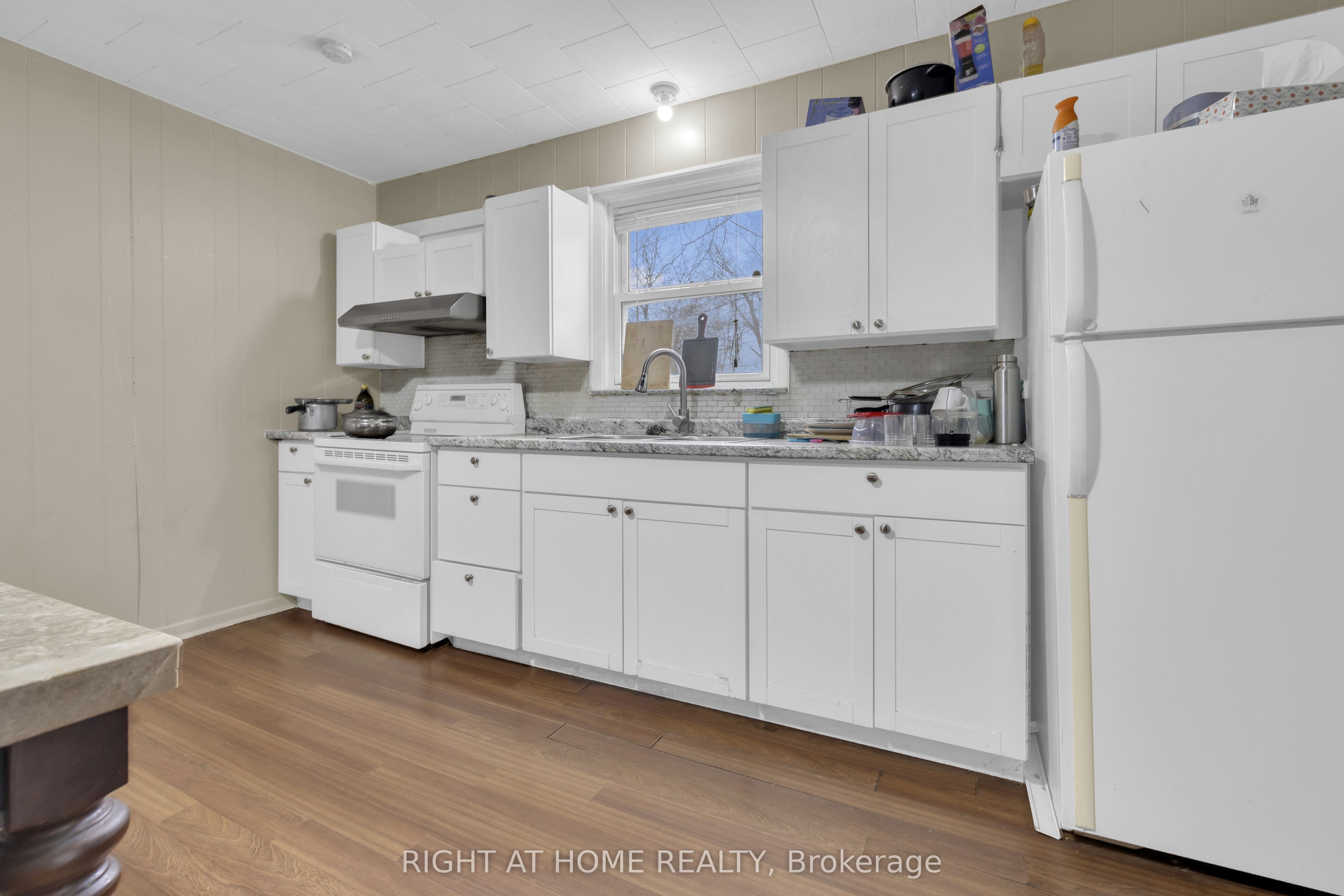 227 Bridge Avenue Property Photo 8