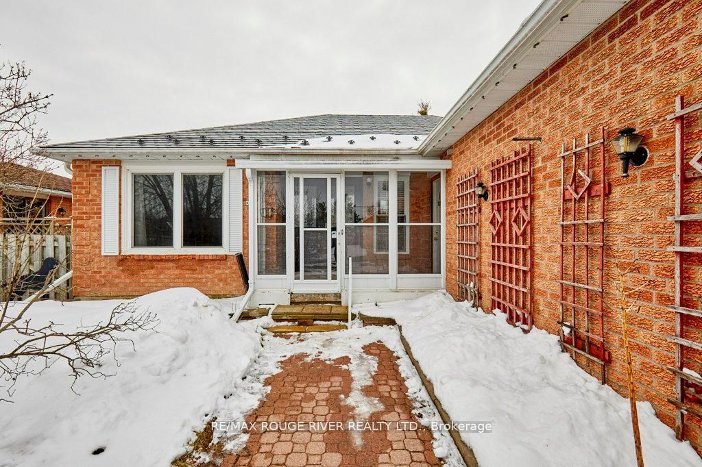 34 Cedar Court Property Photo 3