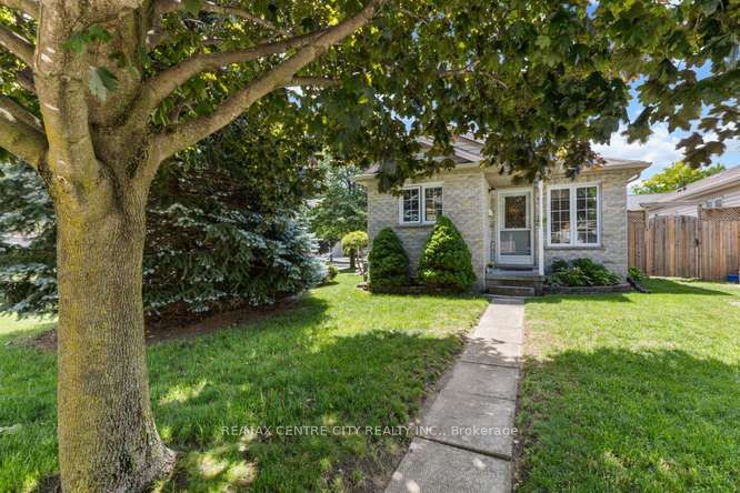 463 Exmouth Circle Property Photo 1