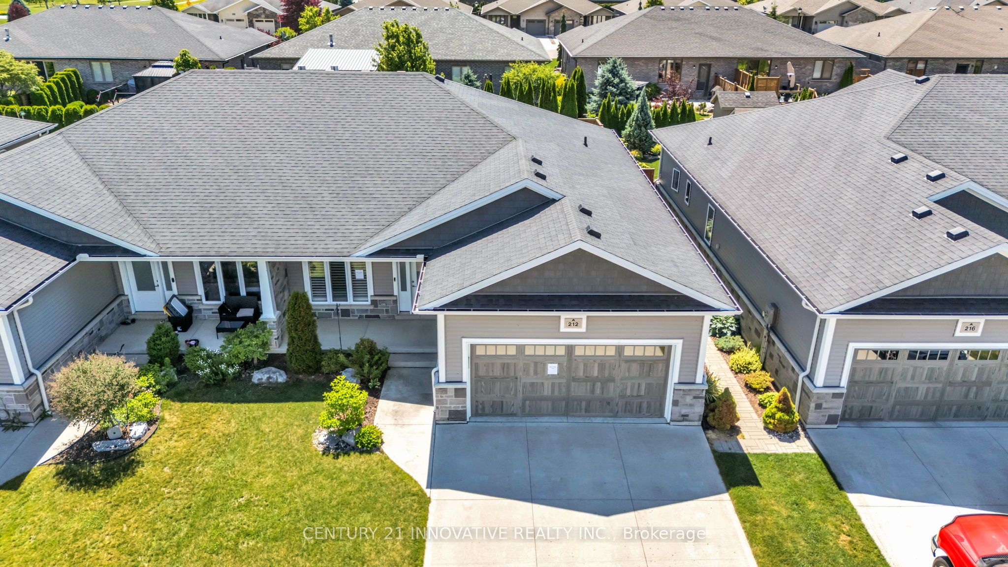 212 Summerset Place Property Photo 1