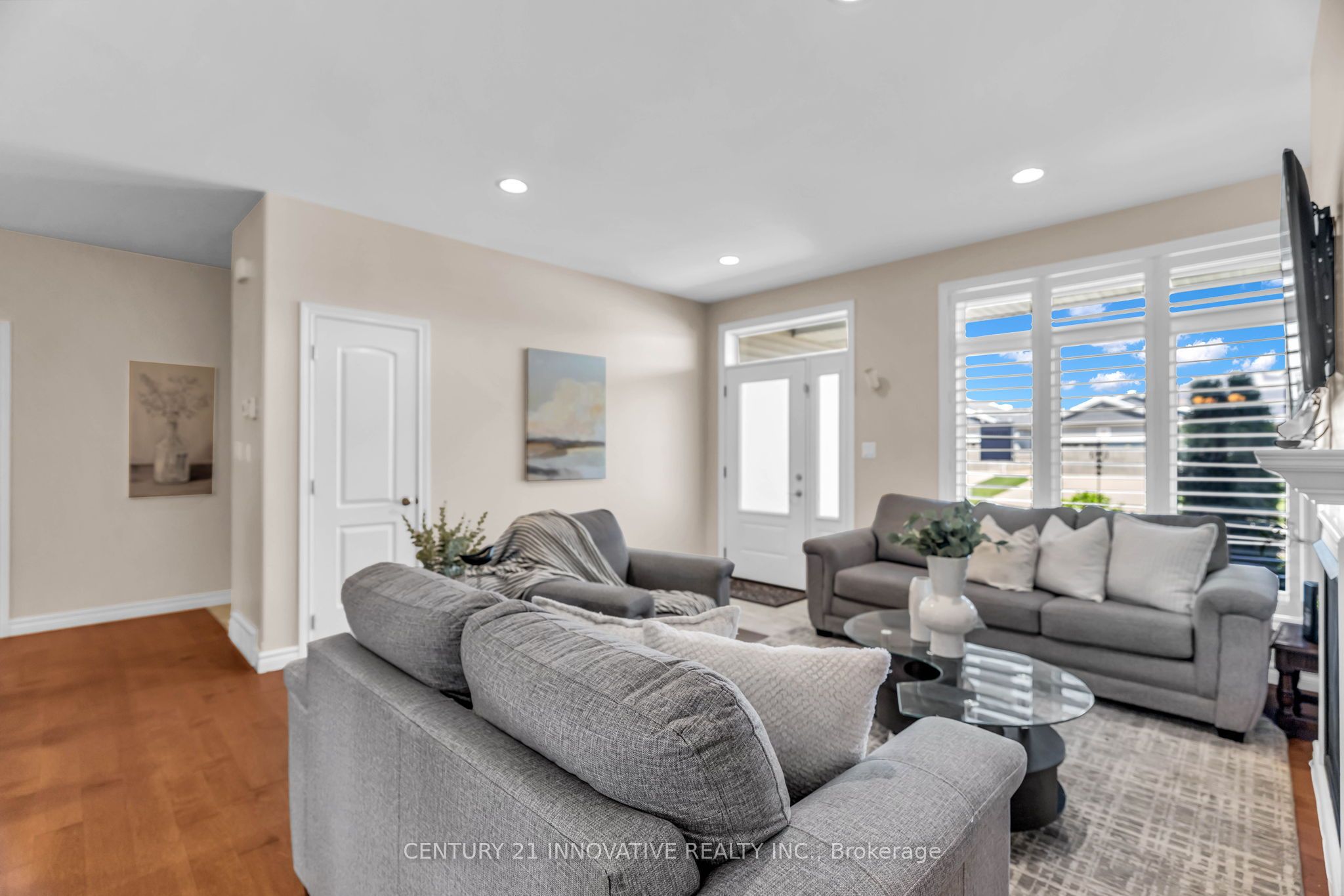 212 Summerset Place Property Photo 7