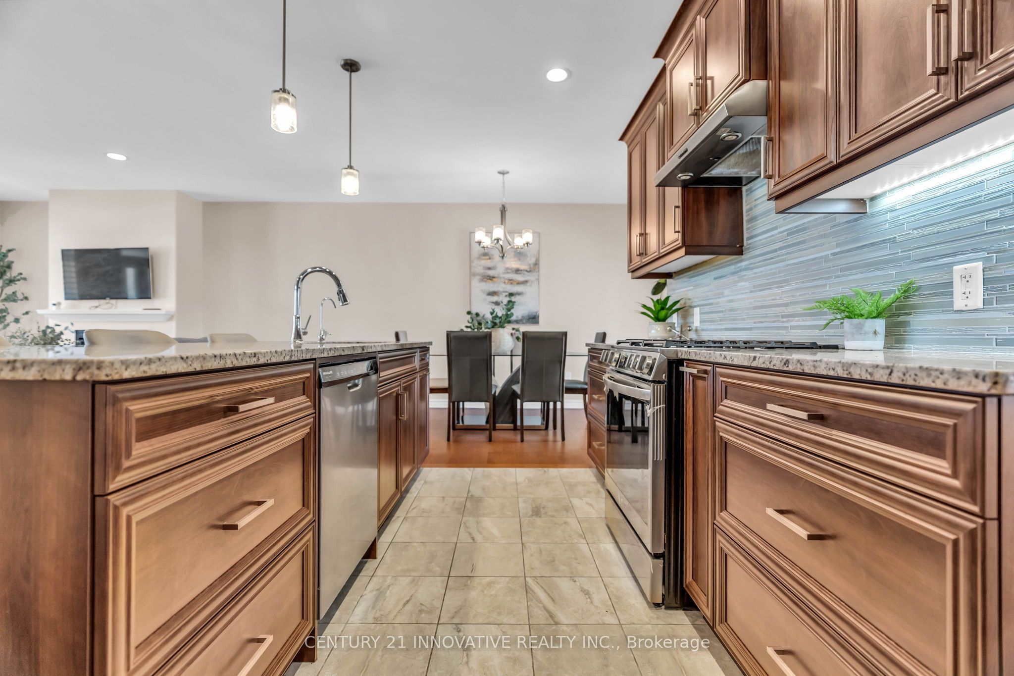 212 Summerset Place Property Photo 12