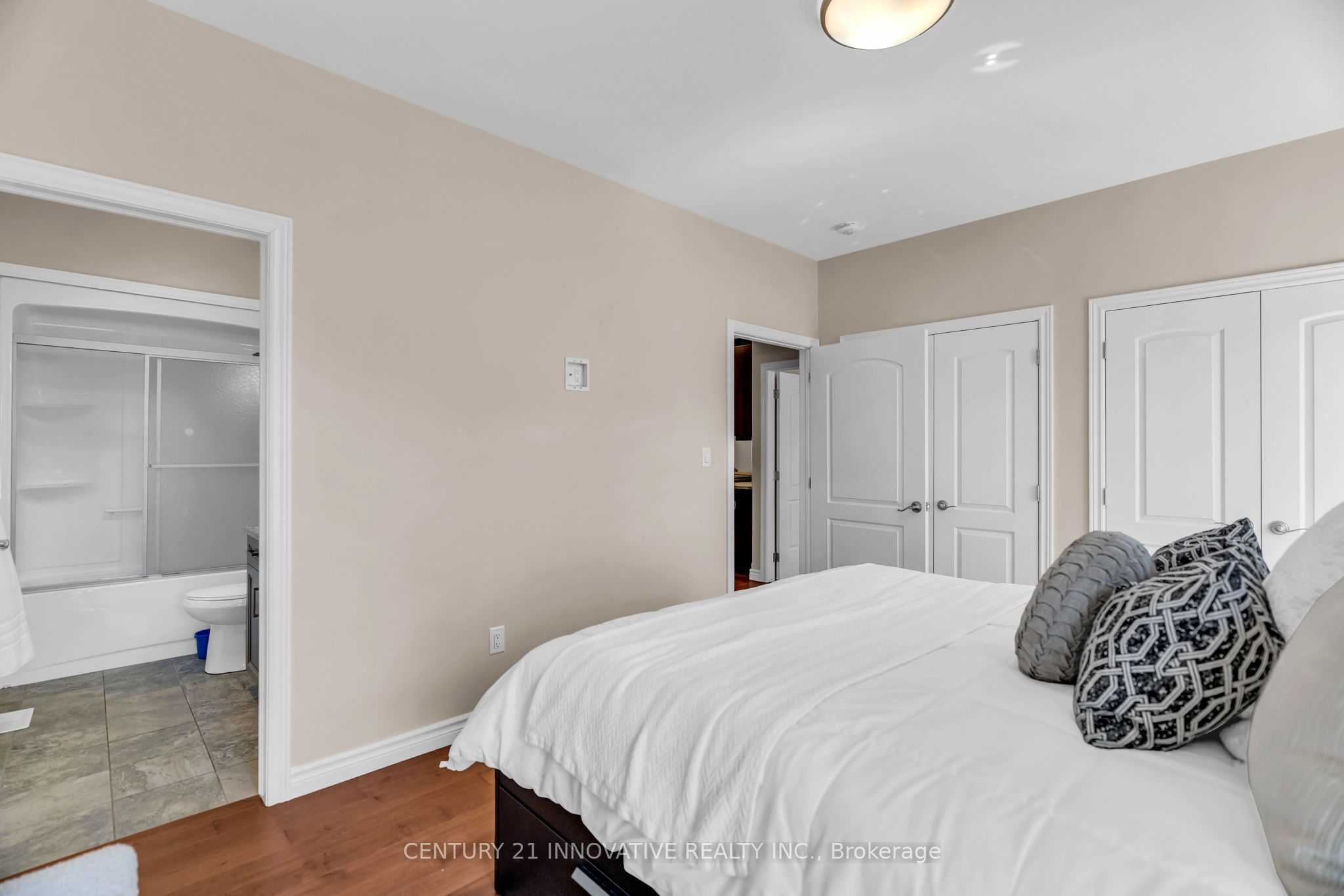 212 Summerset Place Property Photo 18