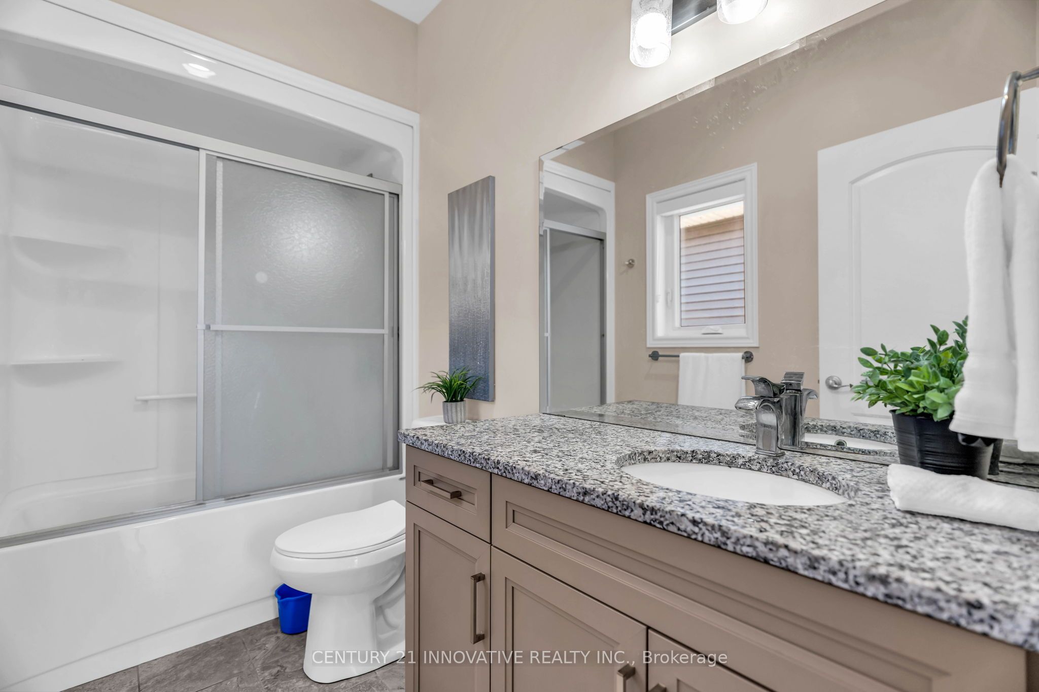 212 Summerset Place Property Photo 19